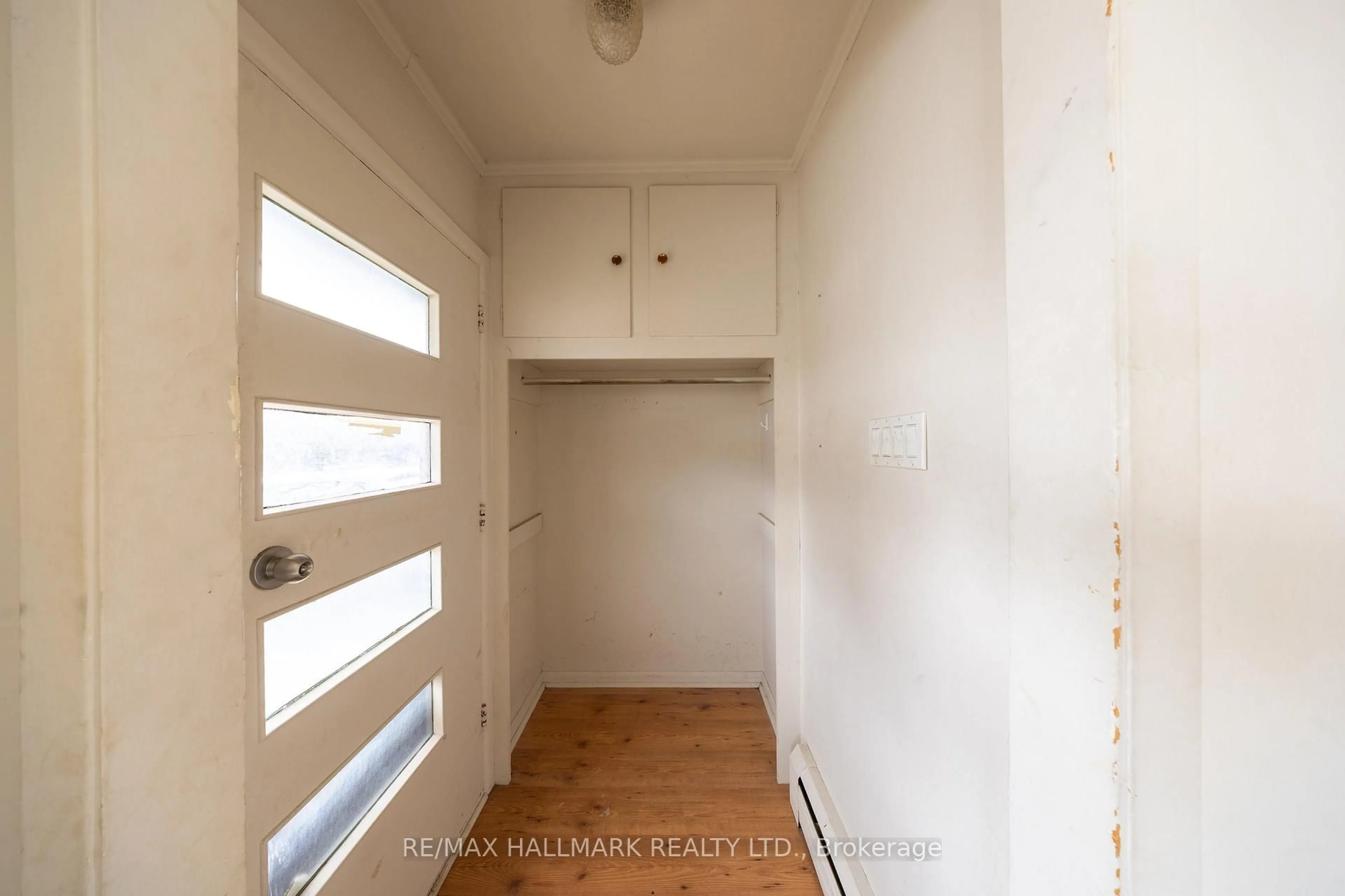 Storage room or clothes room or walk-in closet for 1911 Glenview Rd, Pickering Ontario L1V 1W9
