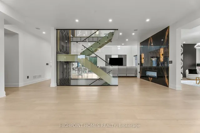 5321 Old Brock Rd, Pickering 4