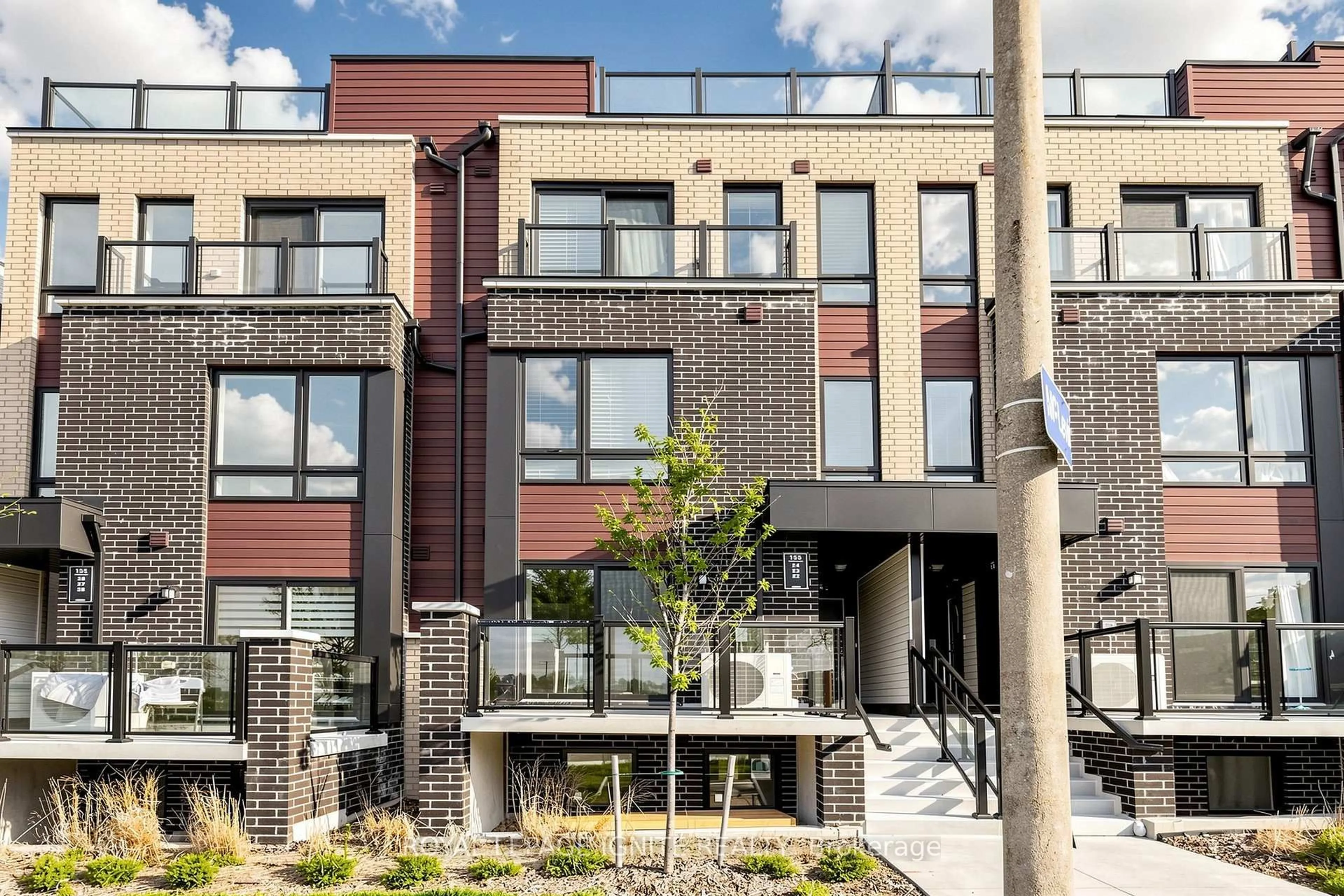 Home with brick exterior material, street for 155 Tapscott Rd #22, Toronto Ontario M1B 0E8