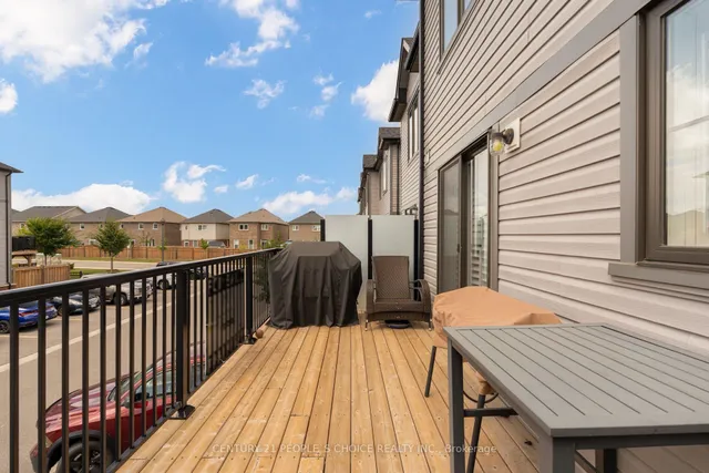18 Jerome Way, Clarington 2