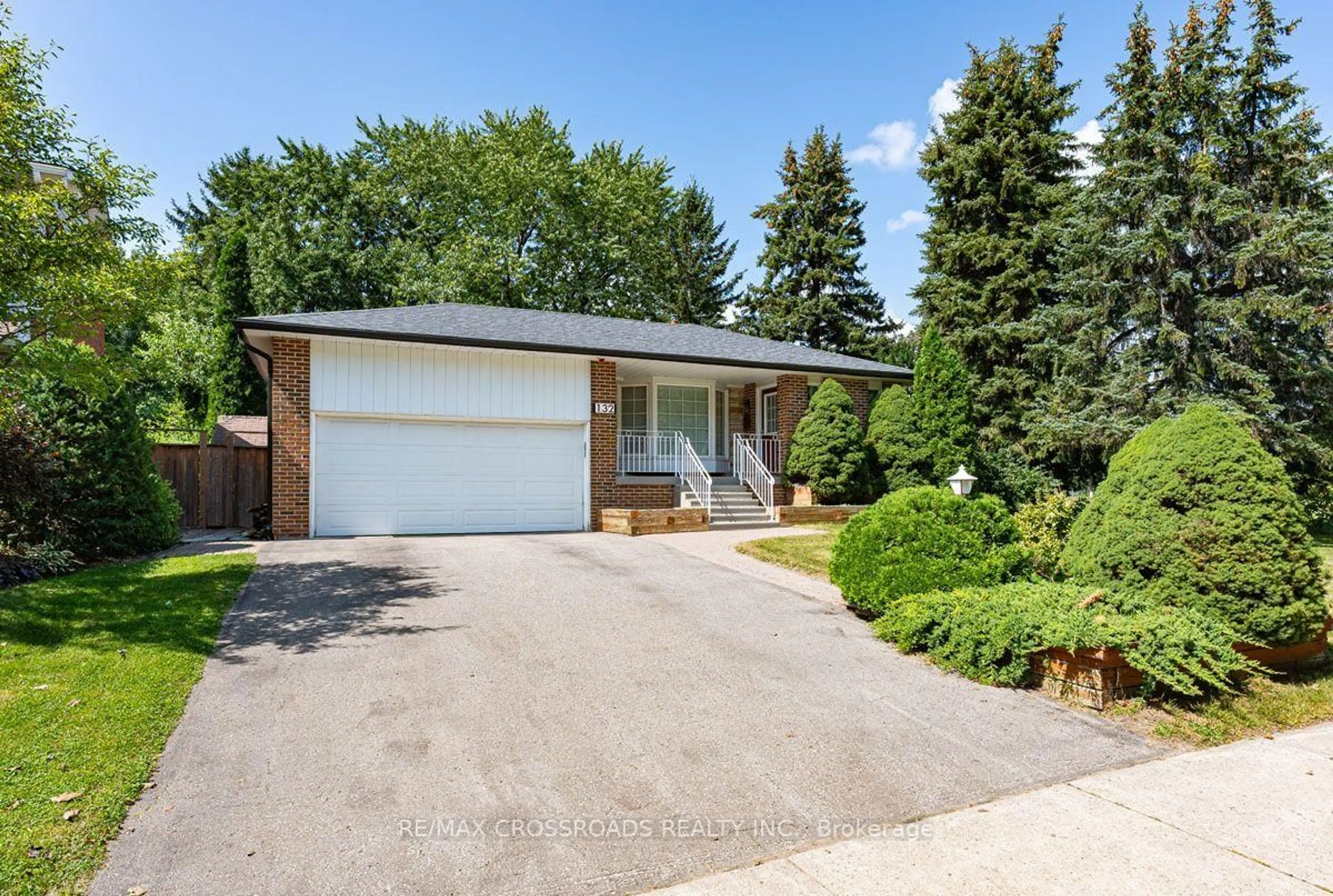 Home with brick exterior material, street for 132 Collingsbrook Blvd, Toronto Ontario M1W 1M7