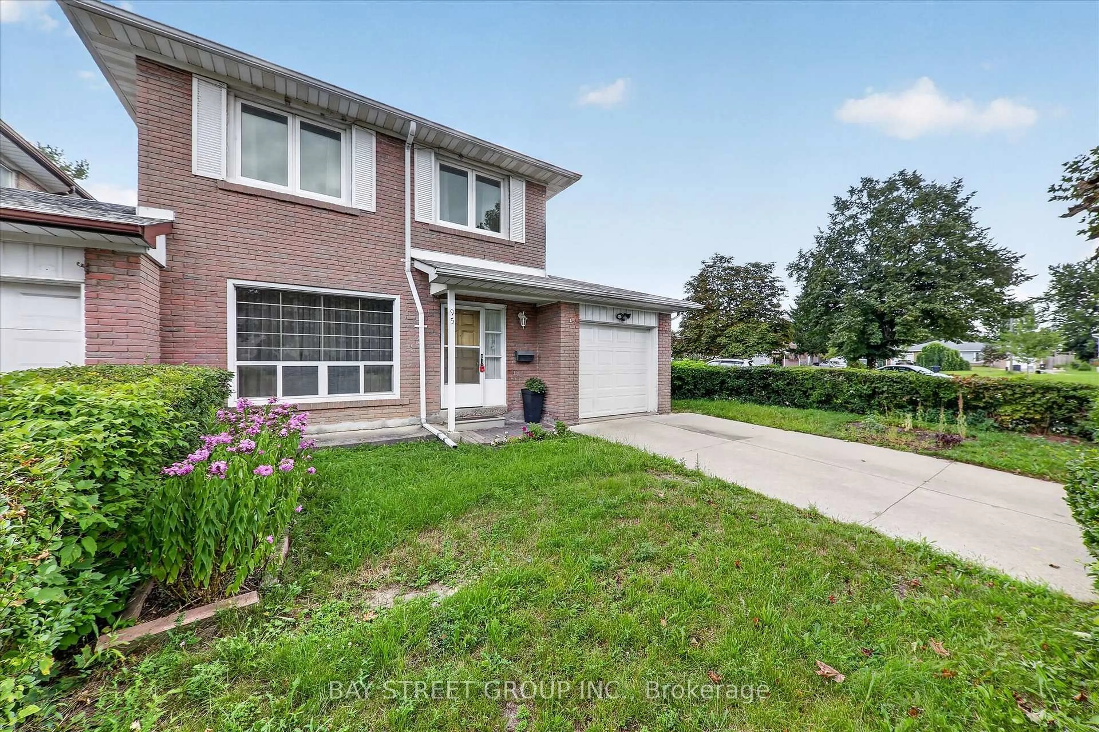 Home with brick exterior material, street for 95 TINETA Cres, Toronto Ontario M1S 2Y5
