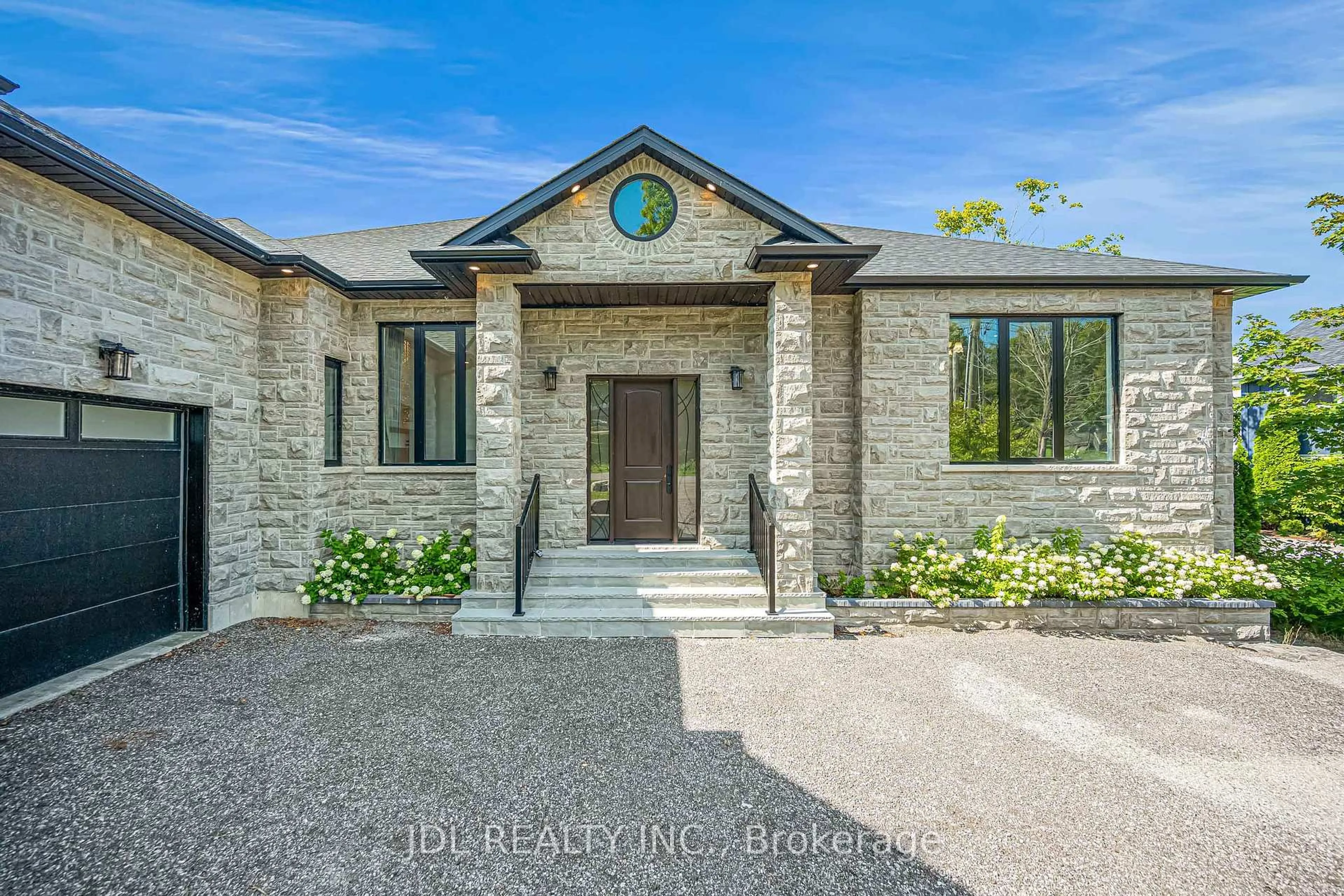 Home with brick exterior material, unknown for 536 Fralicks Beach Rd, Scugog Ontario L9L 1B4