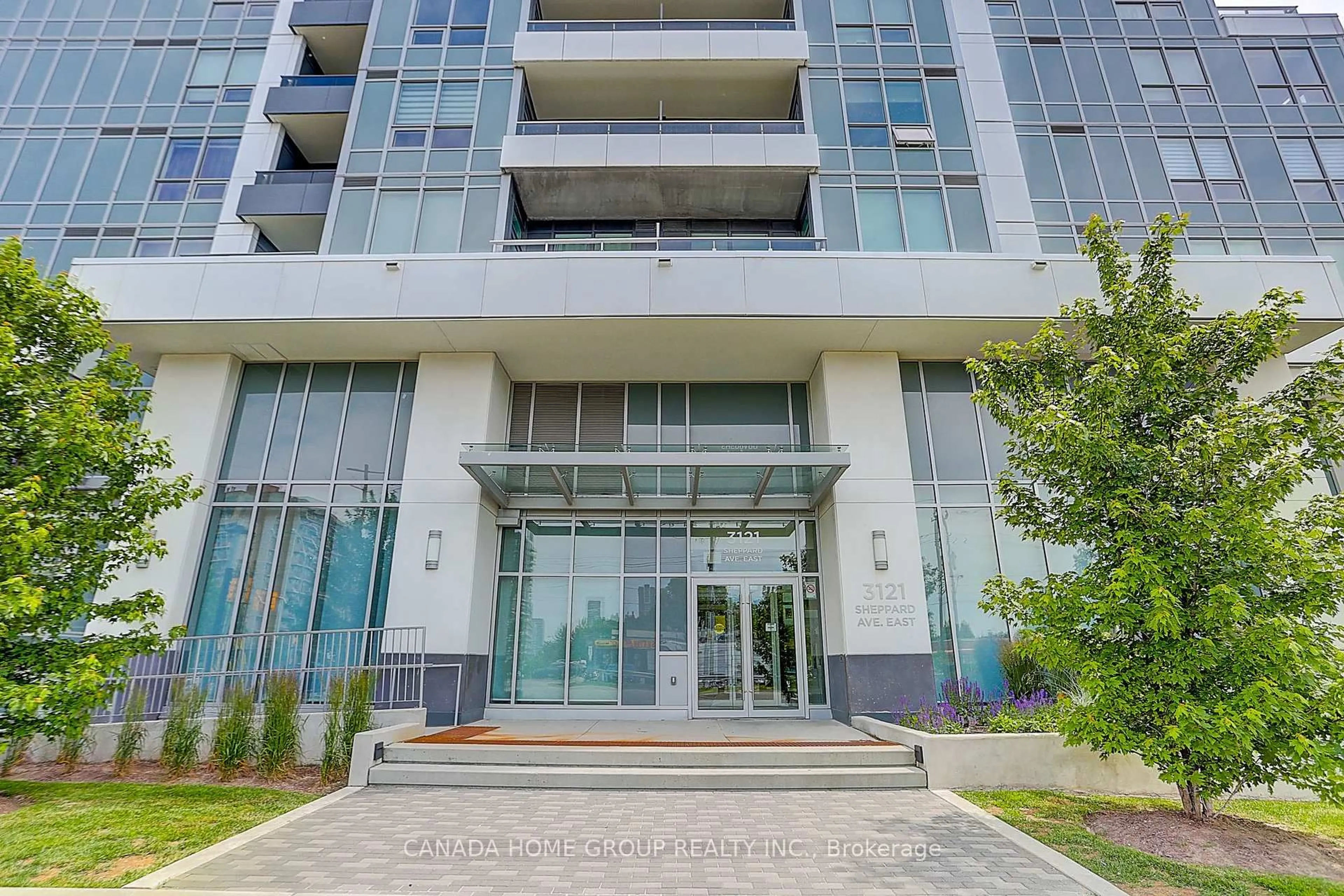 Indoor foyer for 3121 Sheppard Ave #522, Toronto Ontario M1T 0B6