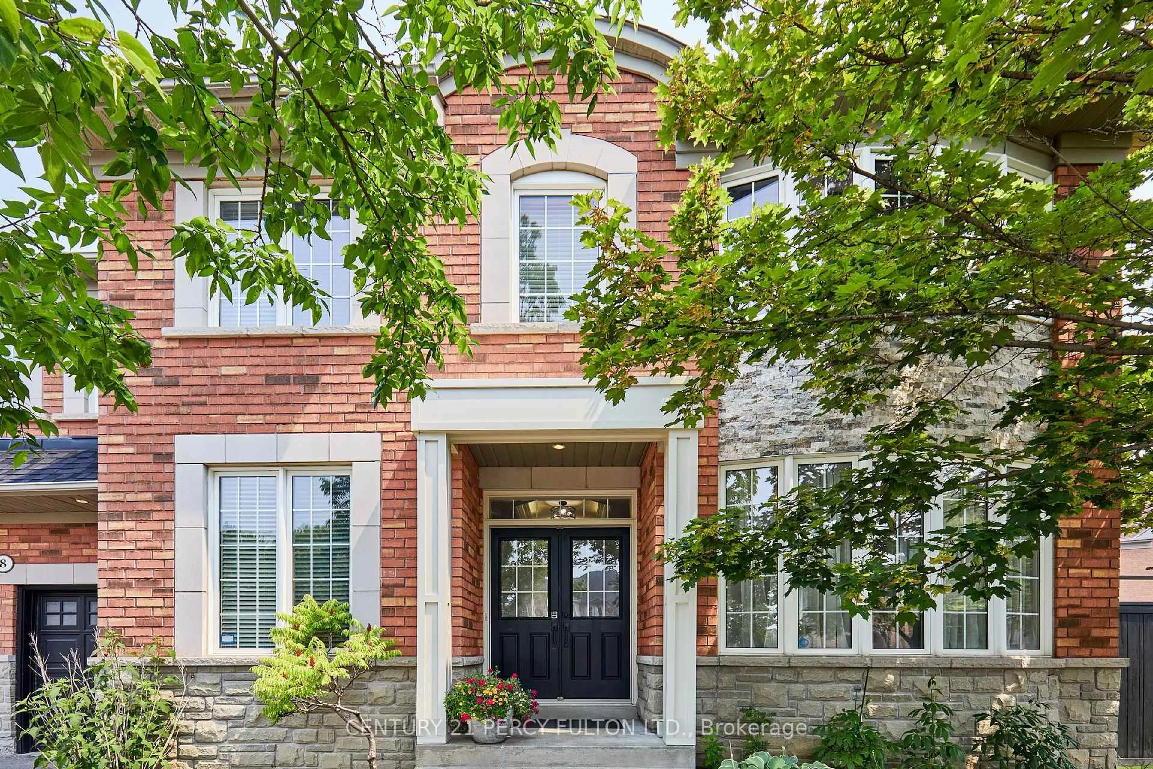 Home with brick exterior material, street for 8 Mackeller Crt, Ajax Ontario L1T 0G2
