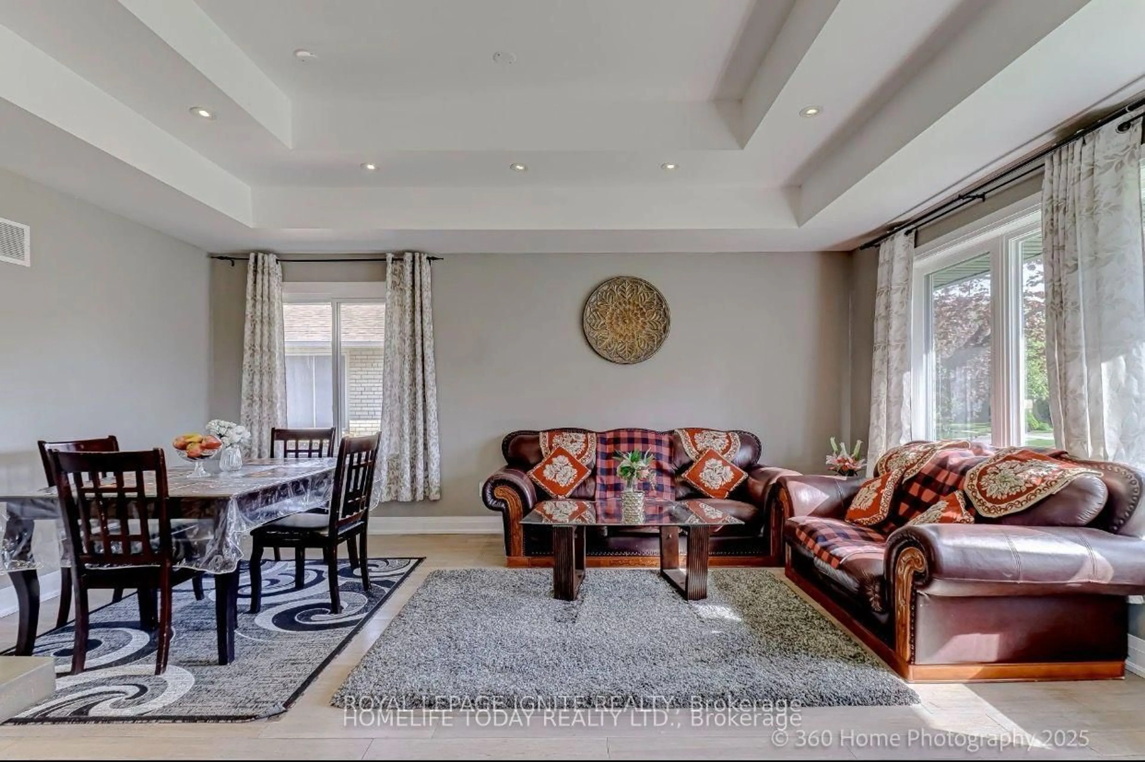 Living room with furniture, unknown for 6 Greyabbey Tr, Toronto Ontario M1E 1V7