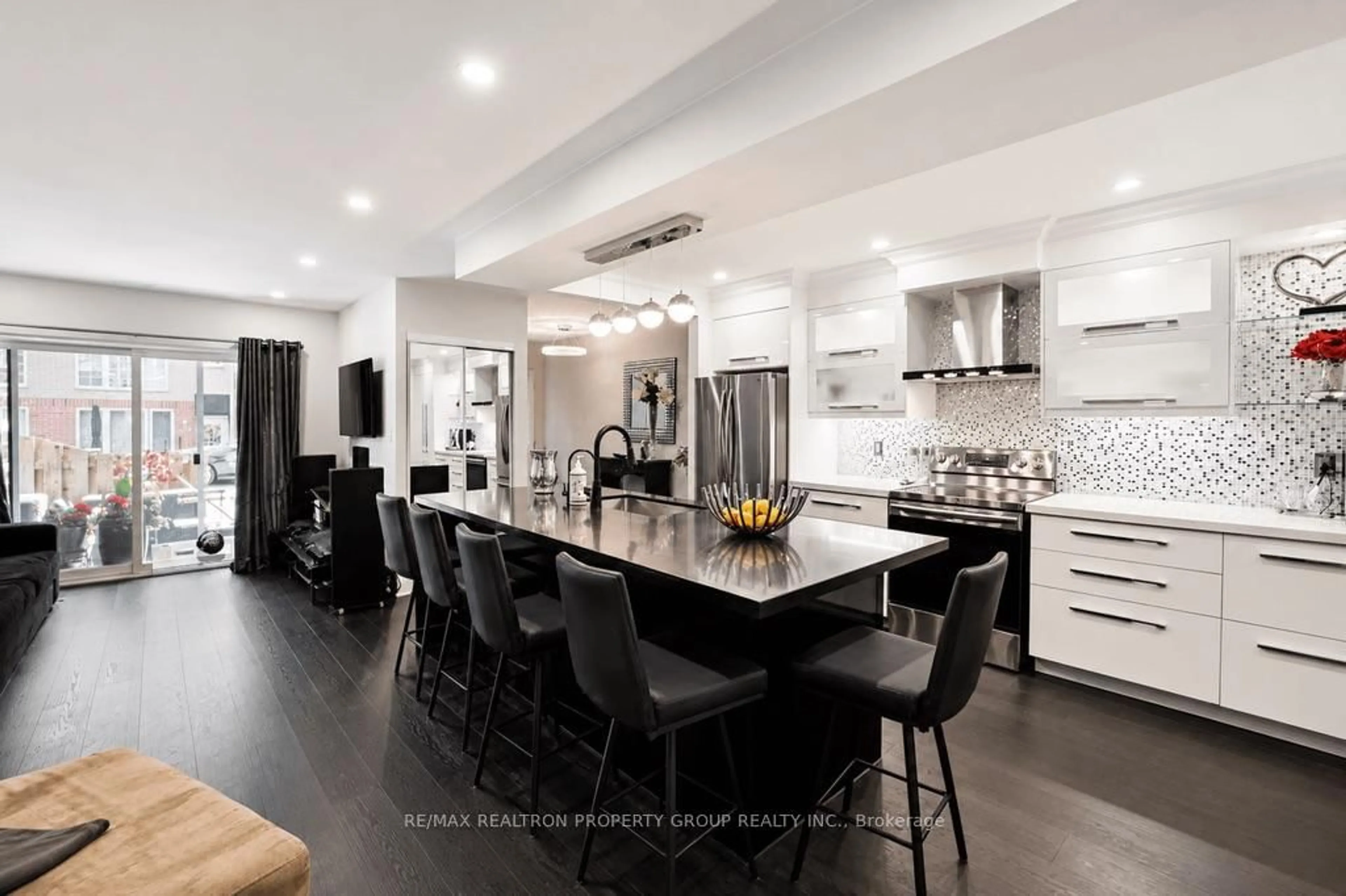 Open concept kitchen, unknown for 1400 The Esplanade #402, Pickering Ontario L1V 6V2