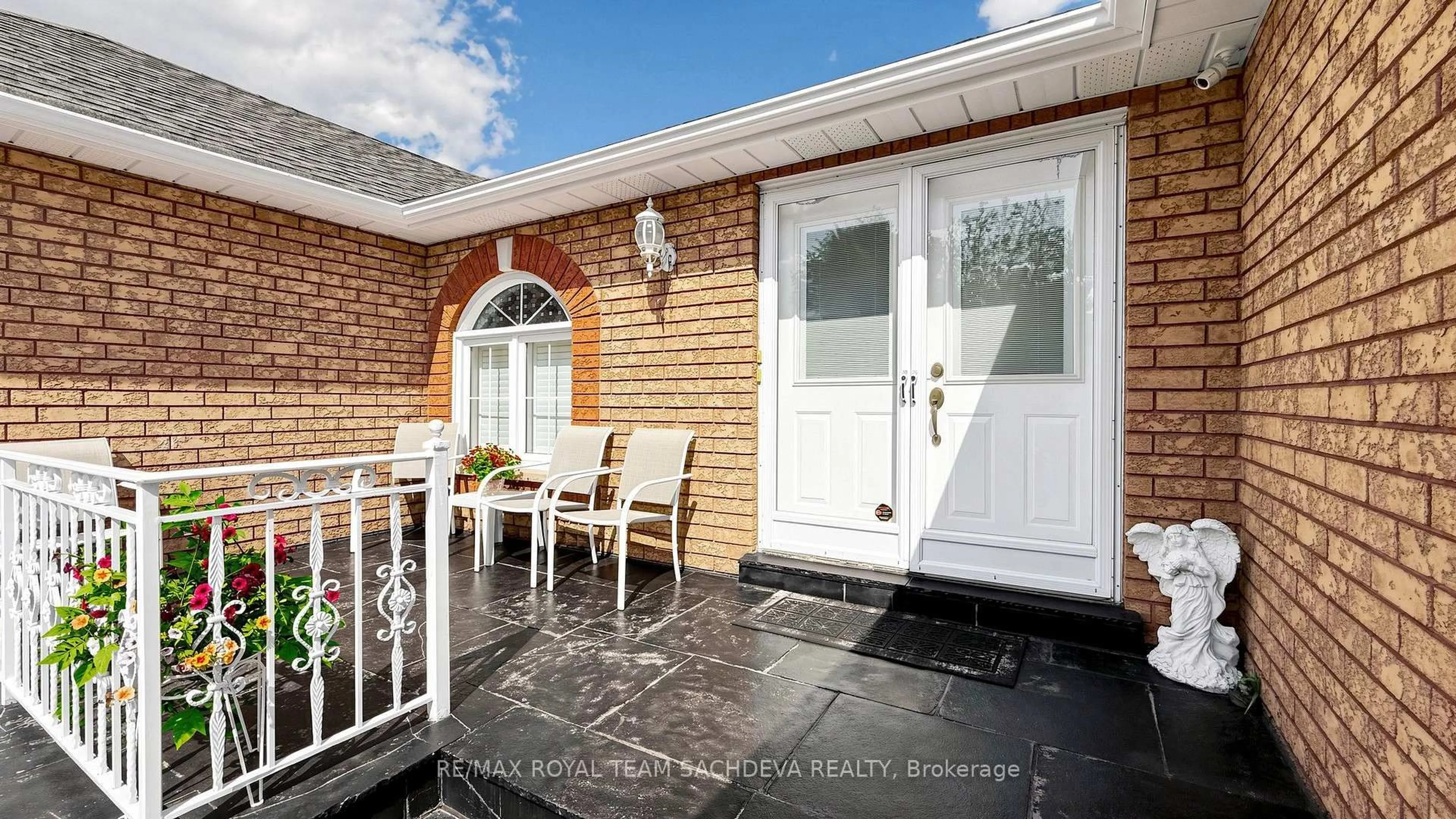 Unknown for 11 Devonridge Cres, Toronto Ontario M1C 5A5