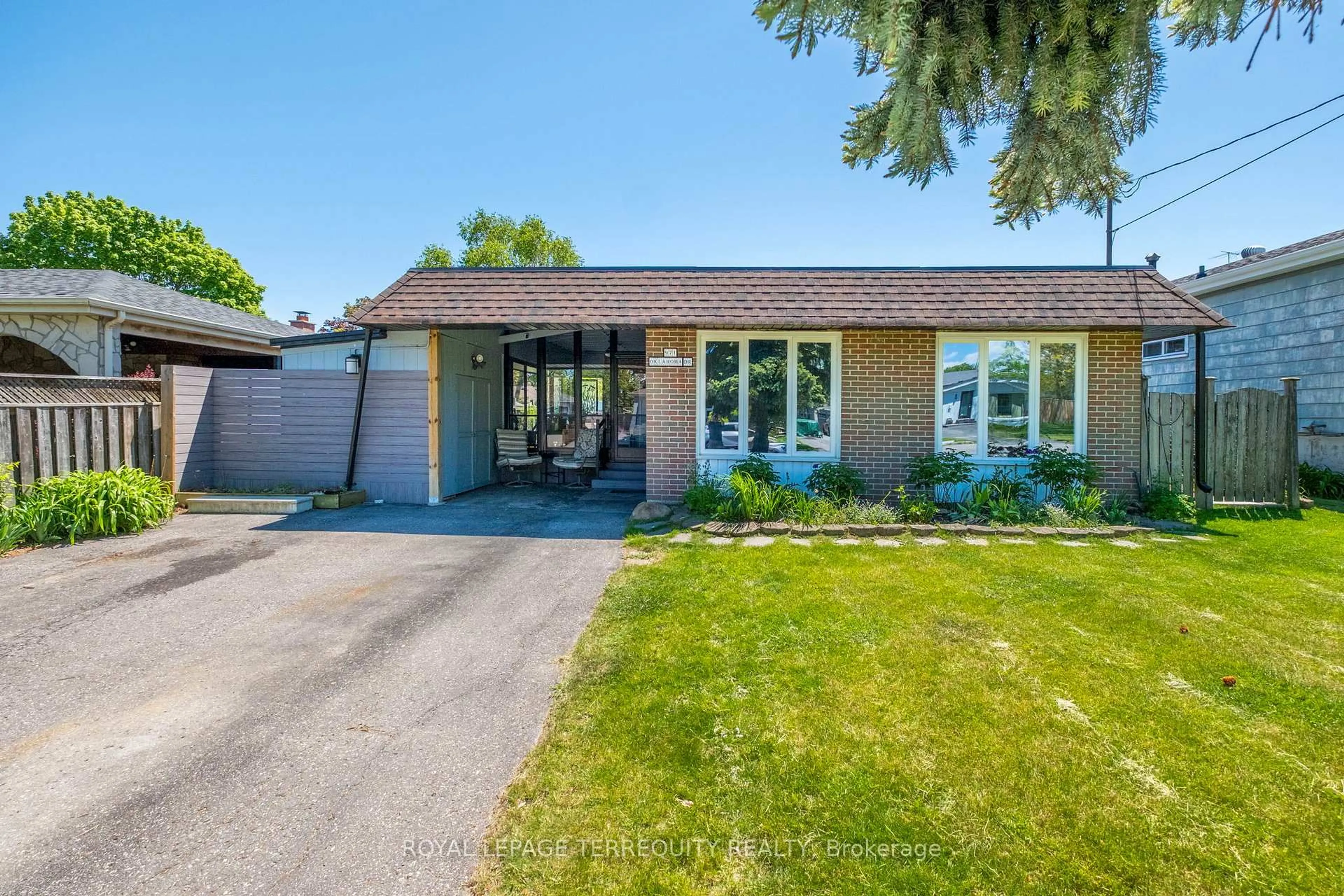 Home with brick exterior material, street for 971 Oklahoma Dr, Pickering Ontario L1W 2H8