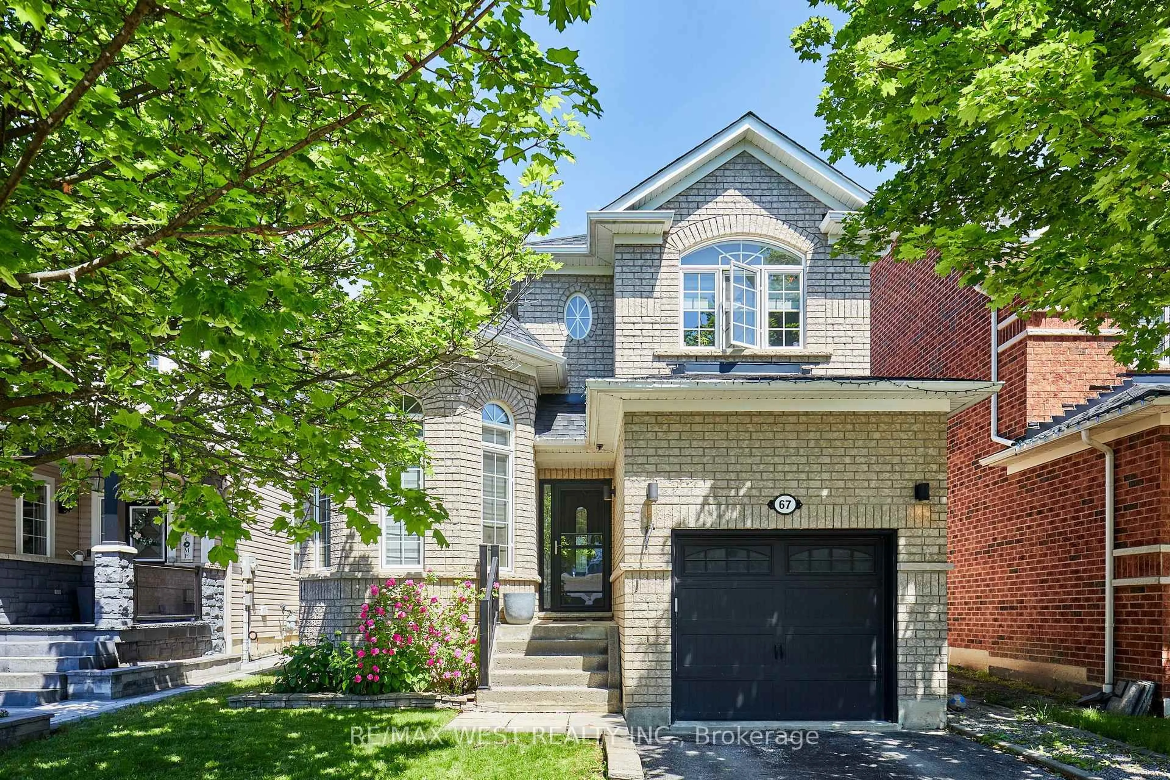Home with brick exterior material, street for 67 Kenilworth Cres, Whitby Ontario L1M 2M7