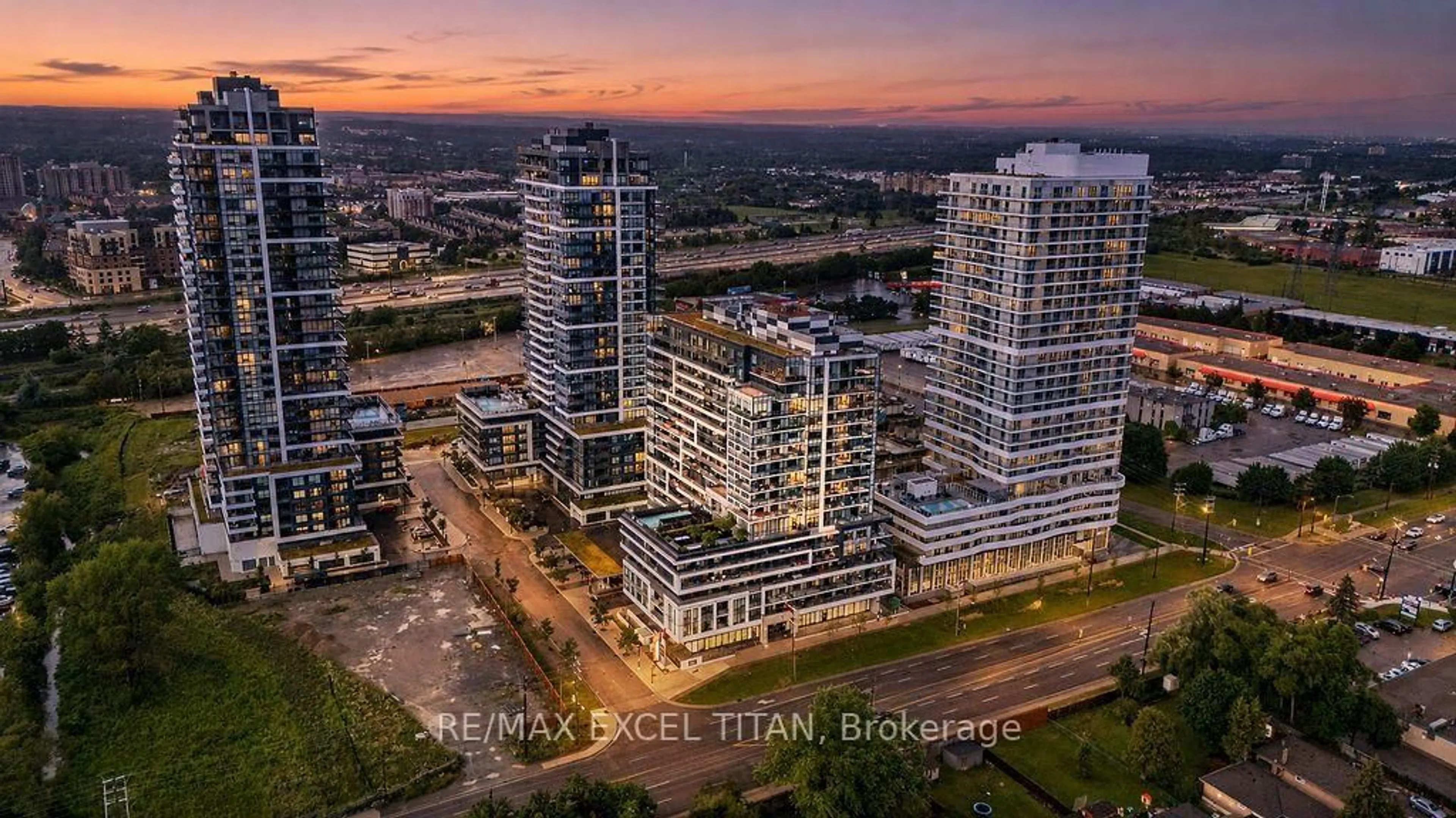 A pic from outside/outdoor area/front of a property/back of a property/a pic from drone, city buildings view from balcony for 1480 Bayly St #1707, Pickering Ontario L1W 0C2