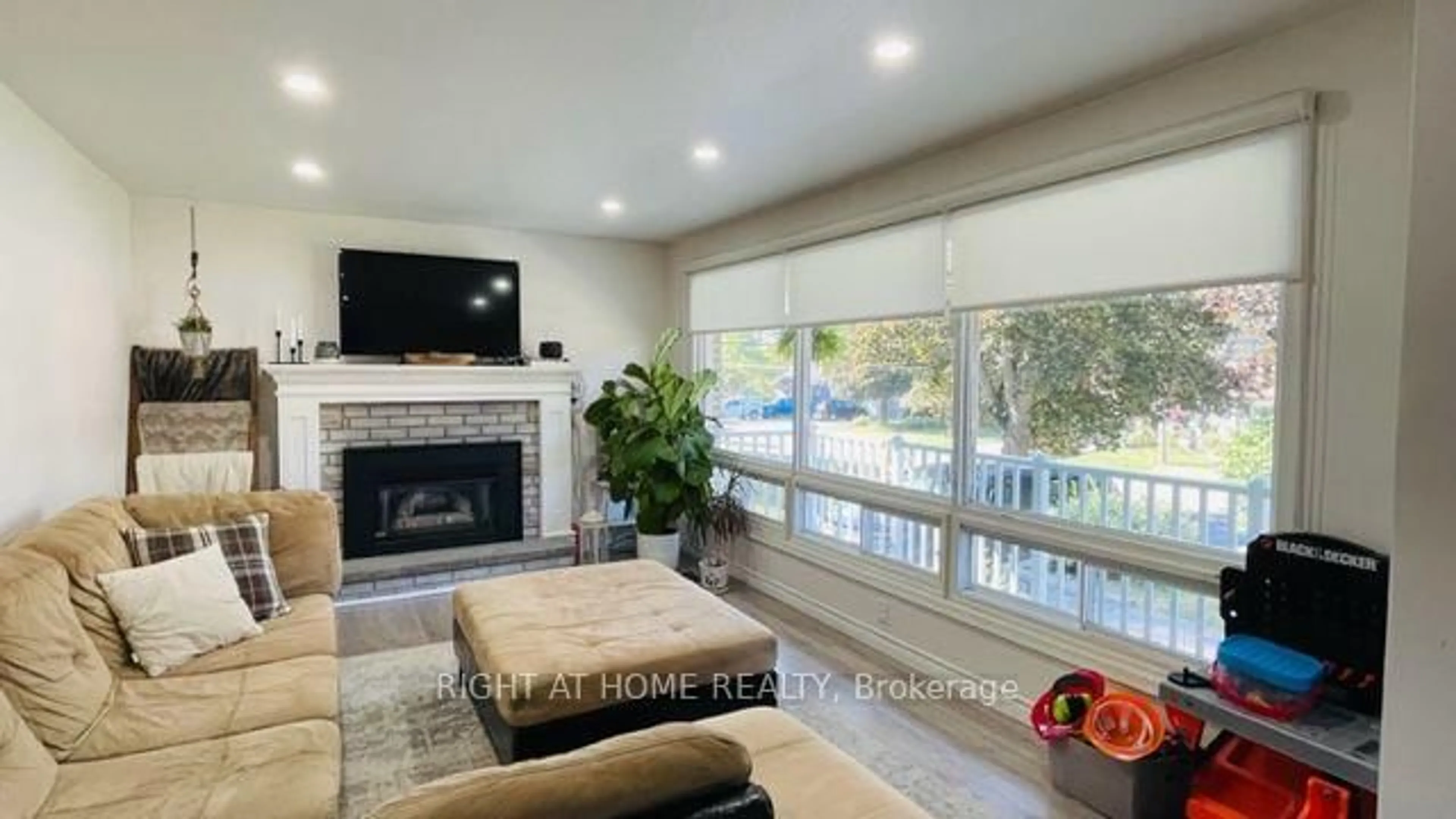 Living room with furniture, unknown for 251 Mill St, Clarington Ontario L1B 1J3