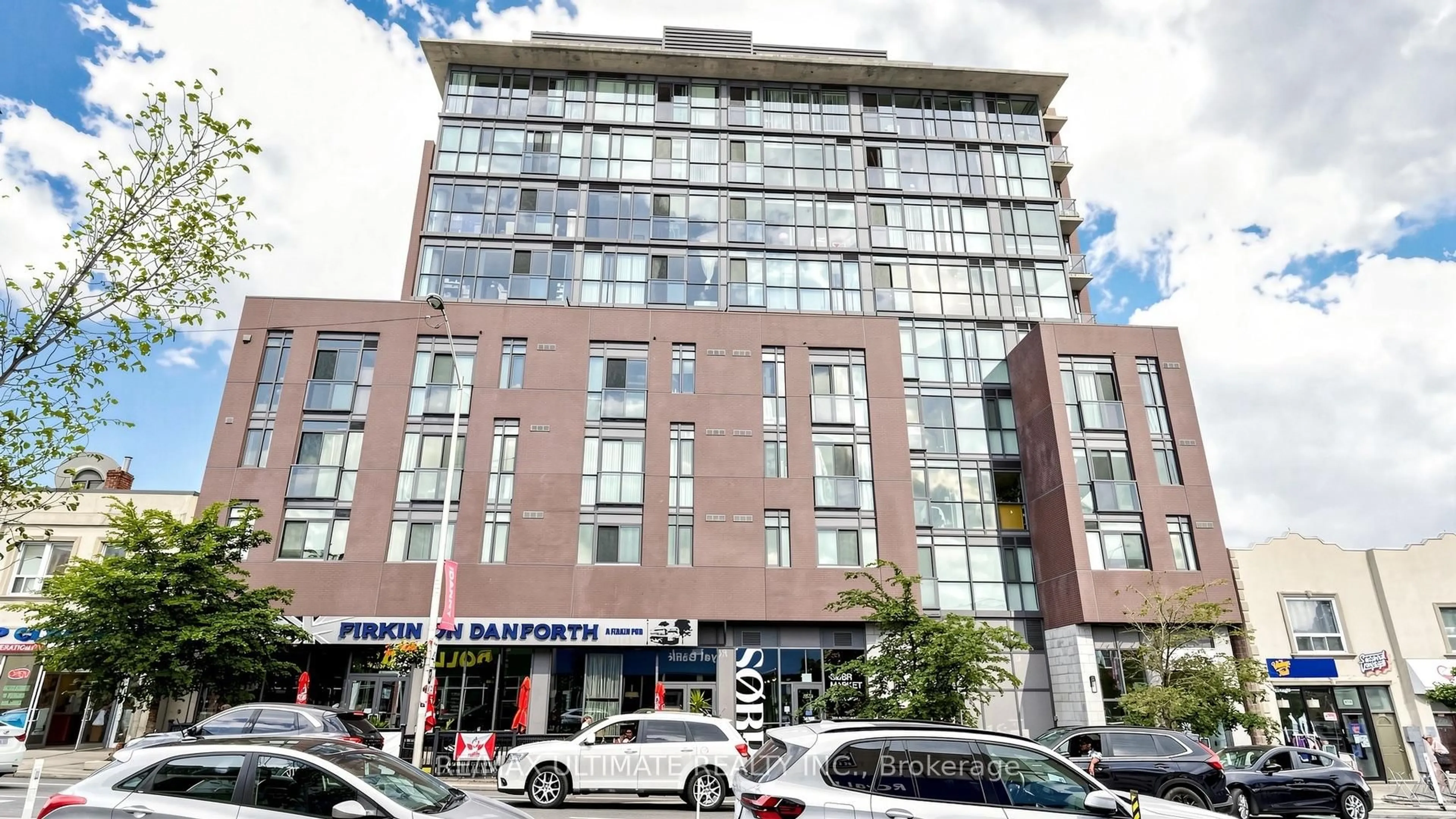 Unknown for 2055 Danforth Ave #404, Toronto Ontario M4C 1J8