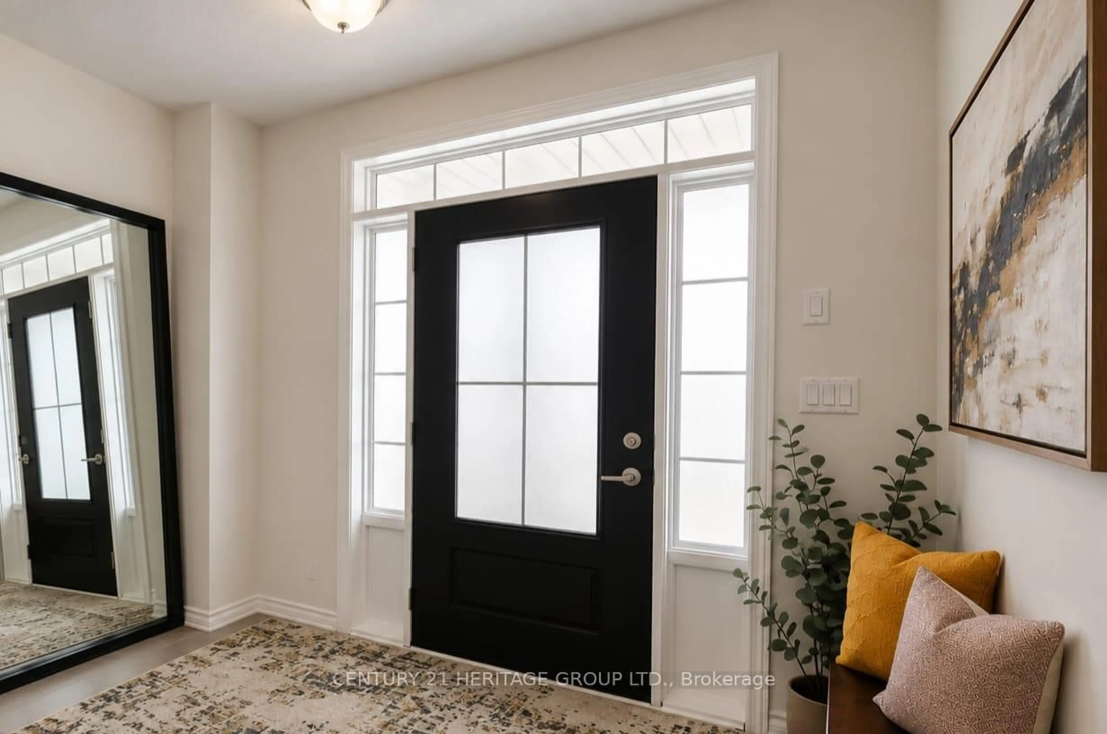 Indoor entryway for 23 Crombie St, Clarington Ontario L1C 4A1