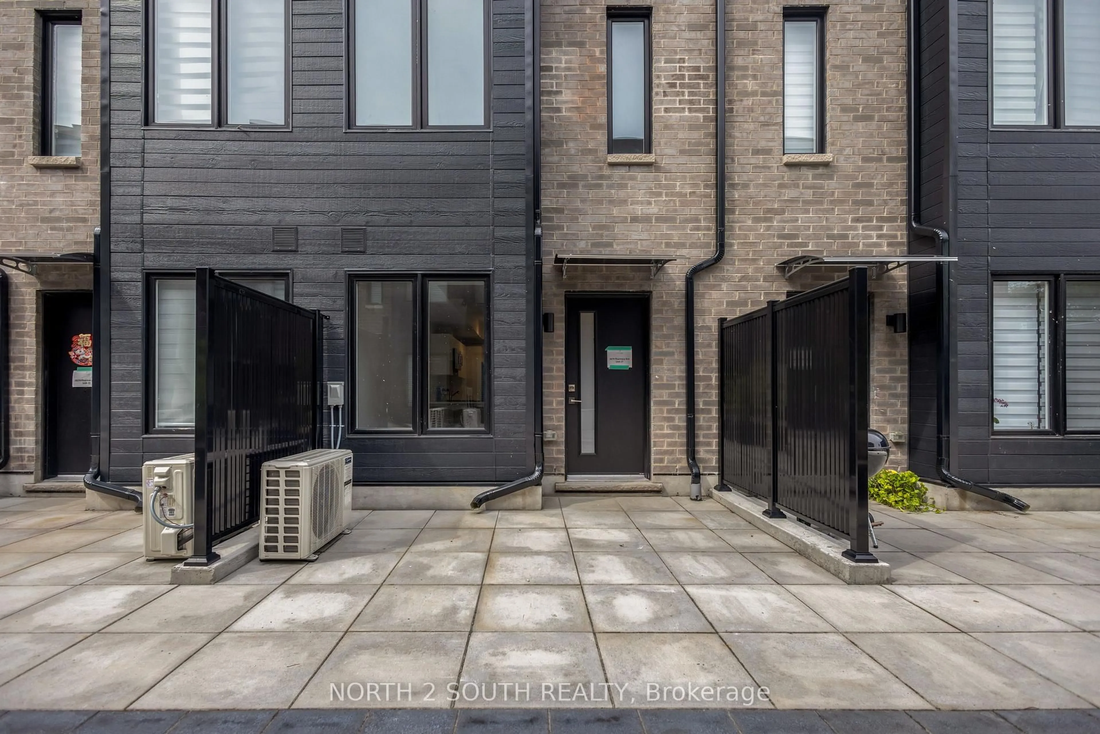 Unknown for 3079 Pharmacy Ave #27, Toronto Ontario M1W 2H1