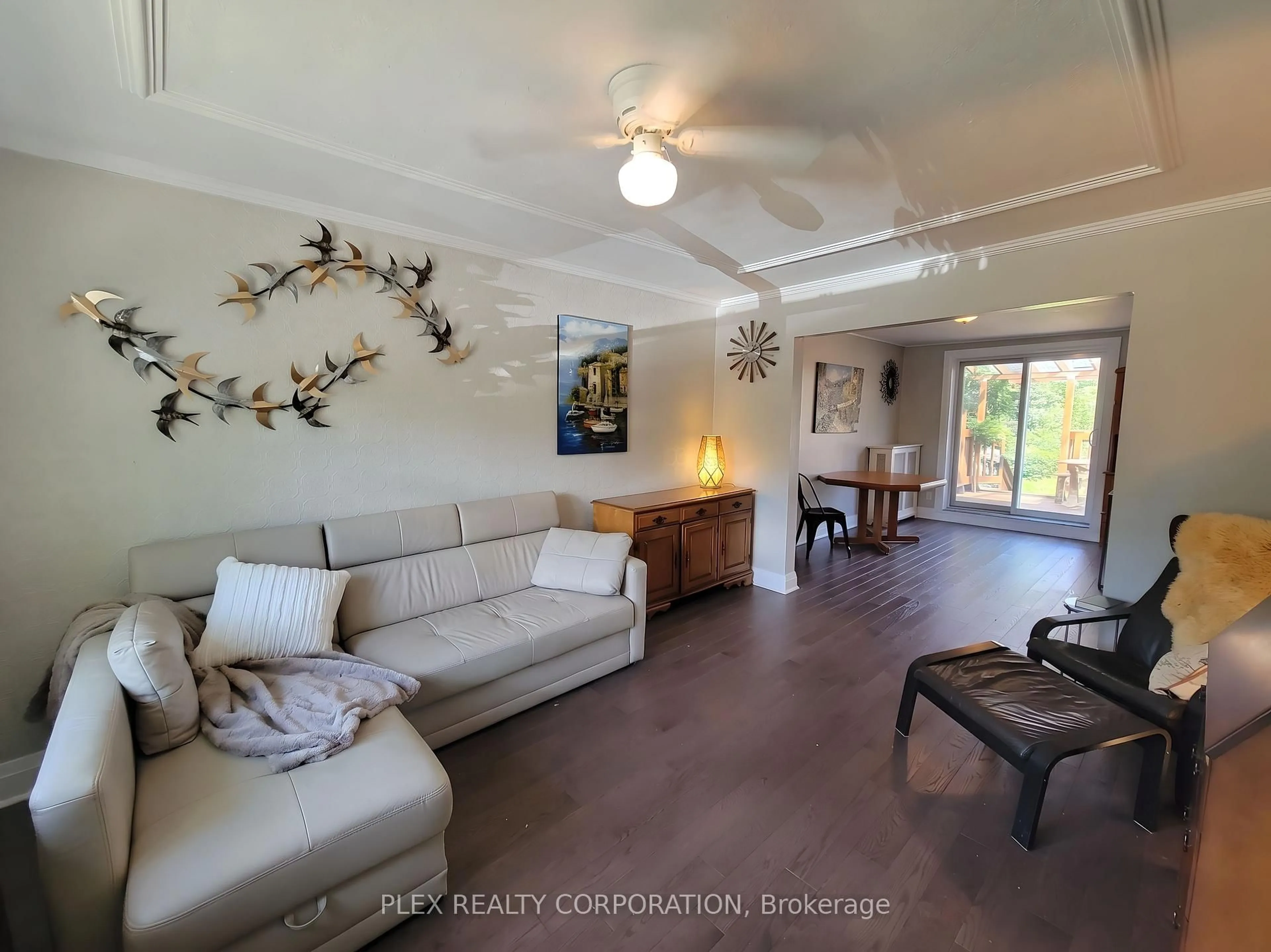 Living room with furniture, unknown for 357 Victoria Park Ave, Toronto Ontario M4E 3S9