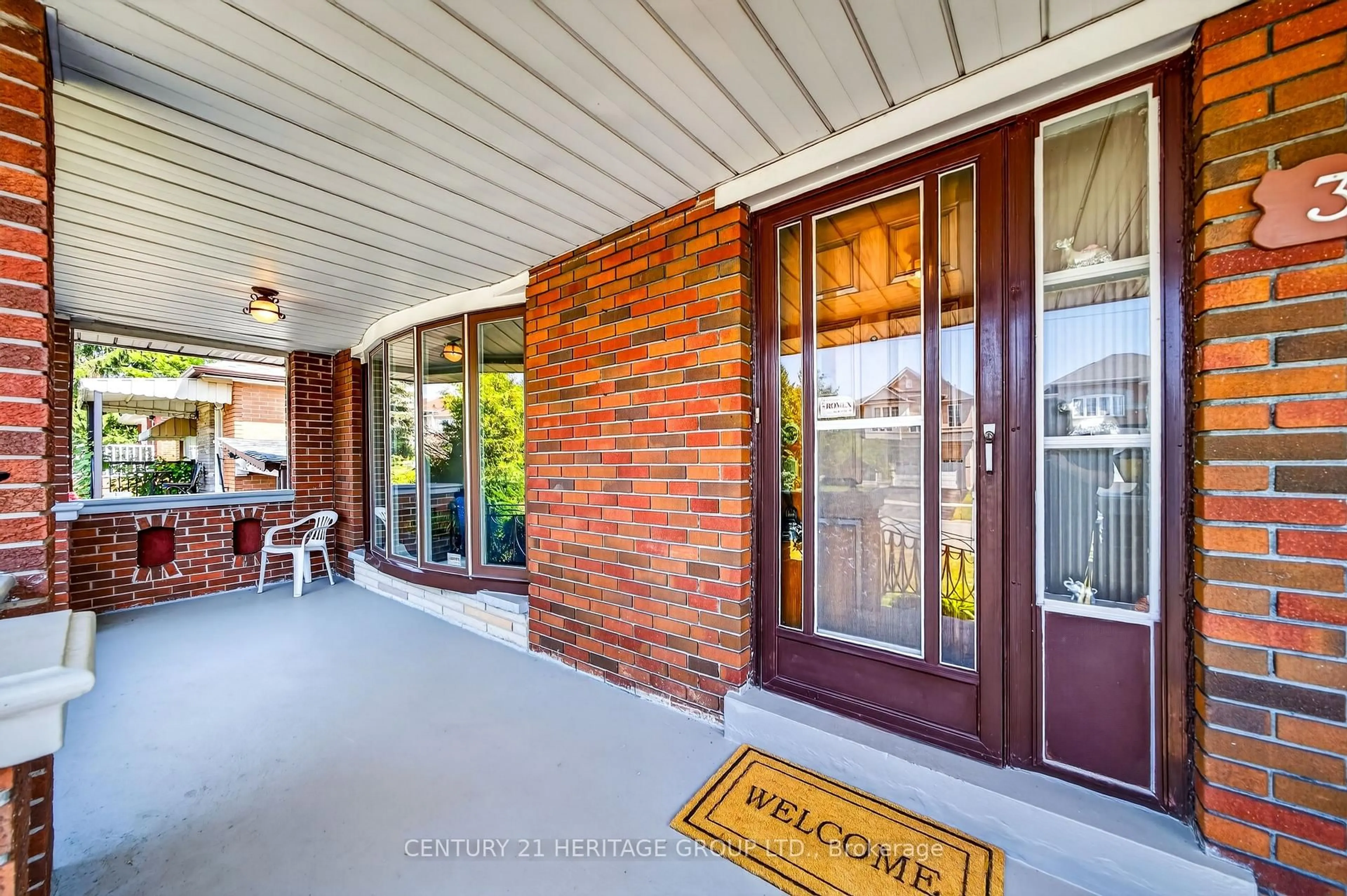 Unknown for 33 Jeanette St, Toronto Ontario M1M 3G3