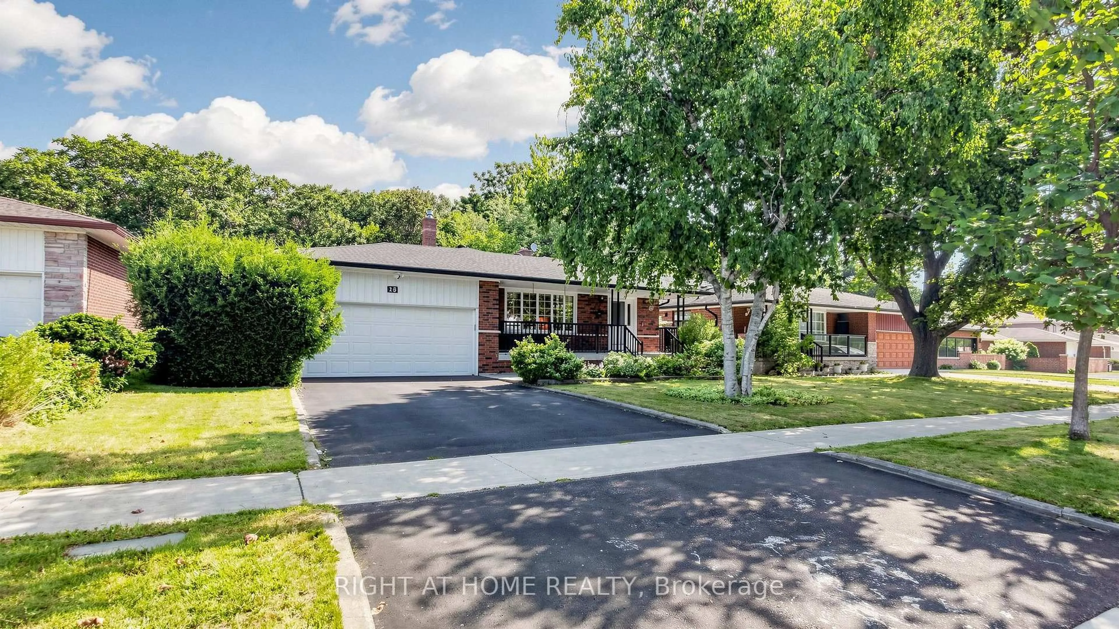 Home with brick exterior material, street for 15 Skyridge Rd, Toronto Ontario M1E 4N7