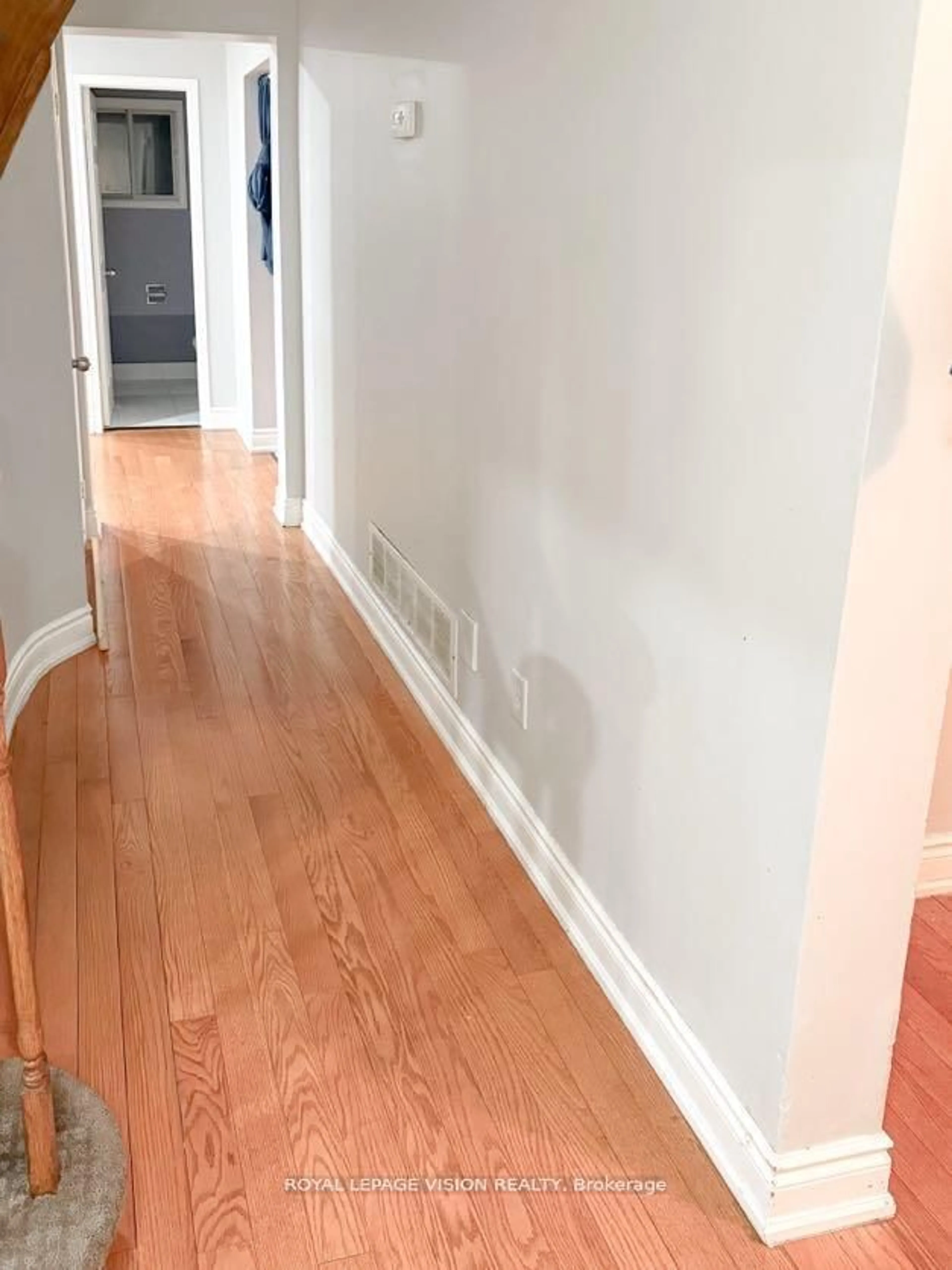 A pic of a room for 1678 Dellbook Ave, Pickering Ontario L1X 2B1