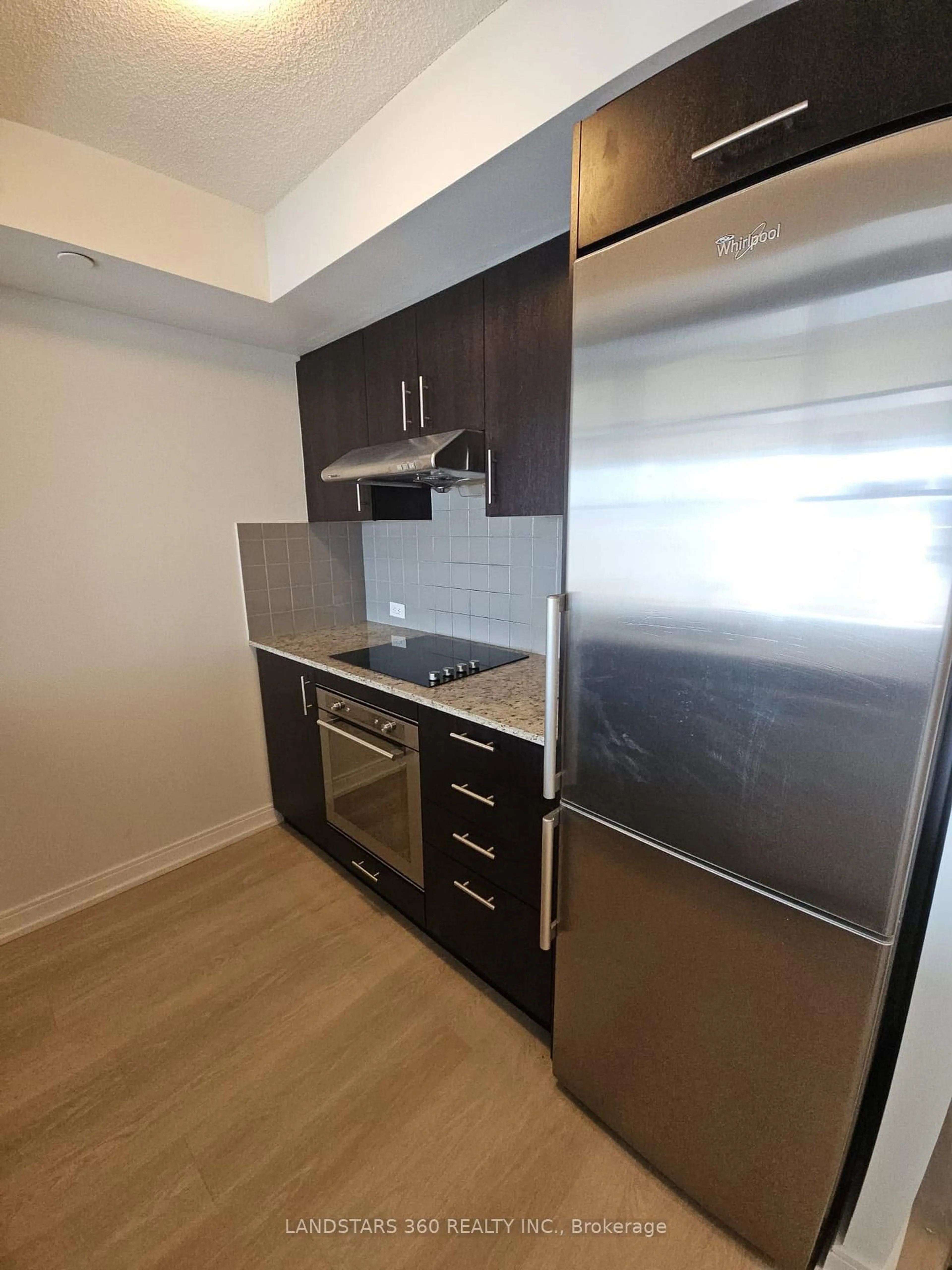 Standard kitchen, unknown for 255 Village Green Sq #2206, Toronto Ontario M1S 0L3