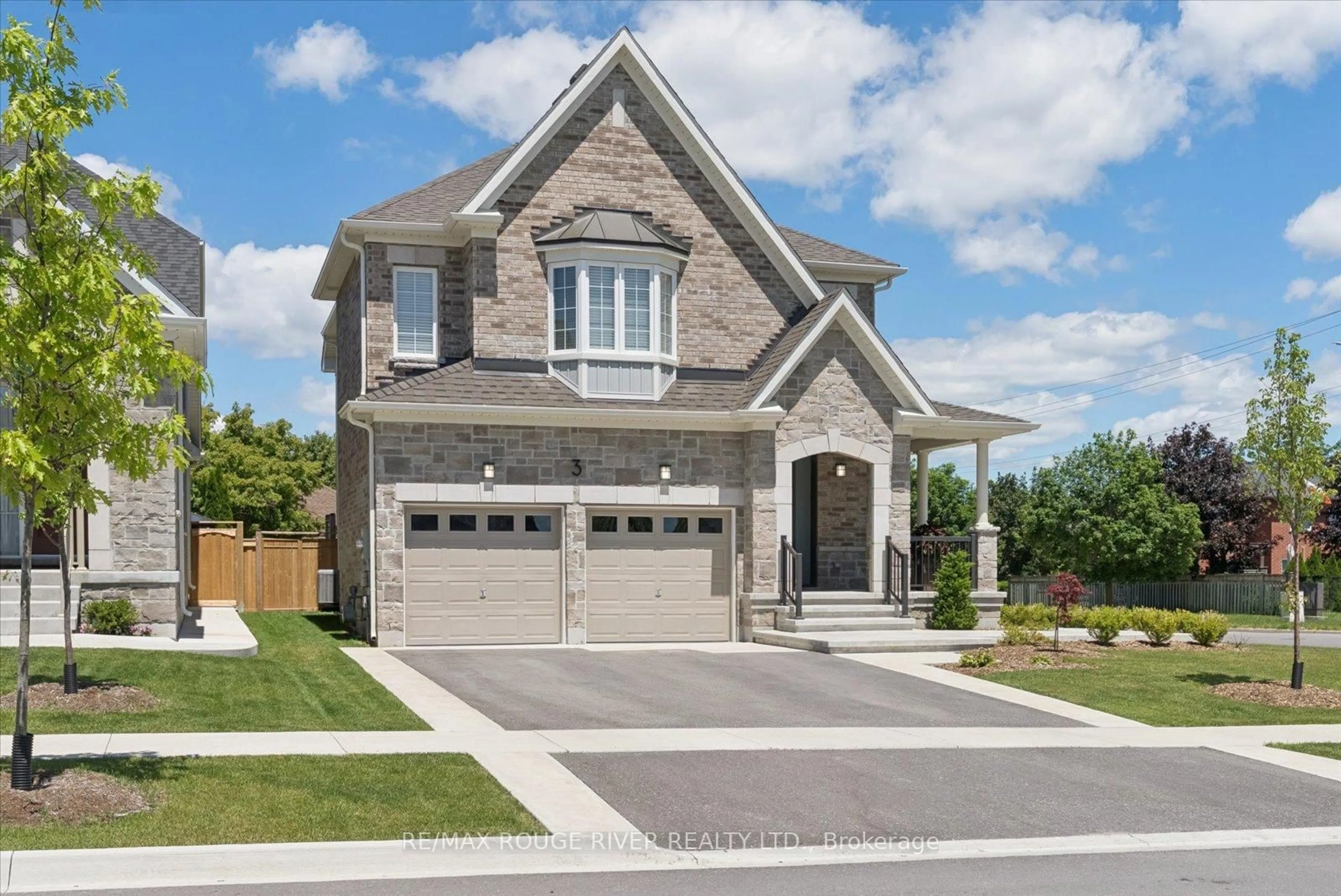 Home with brick exterior material, street for 3 Burnham Crt, Scugog Ontario L9L 0B2