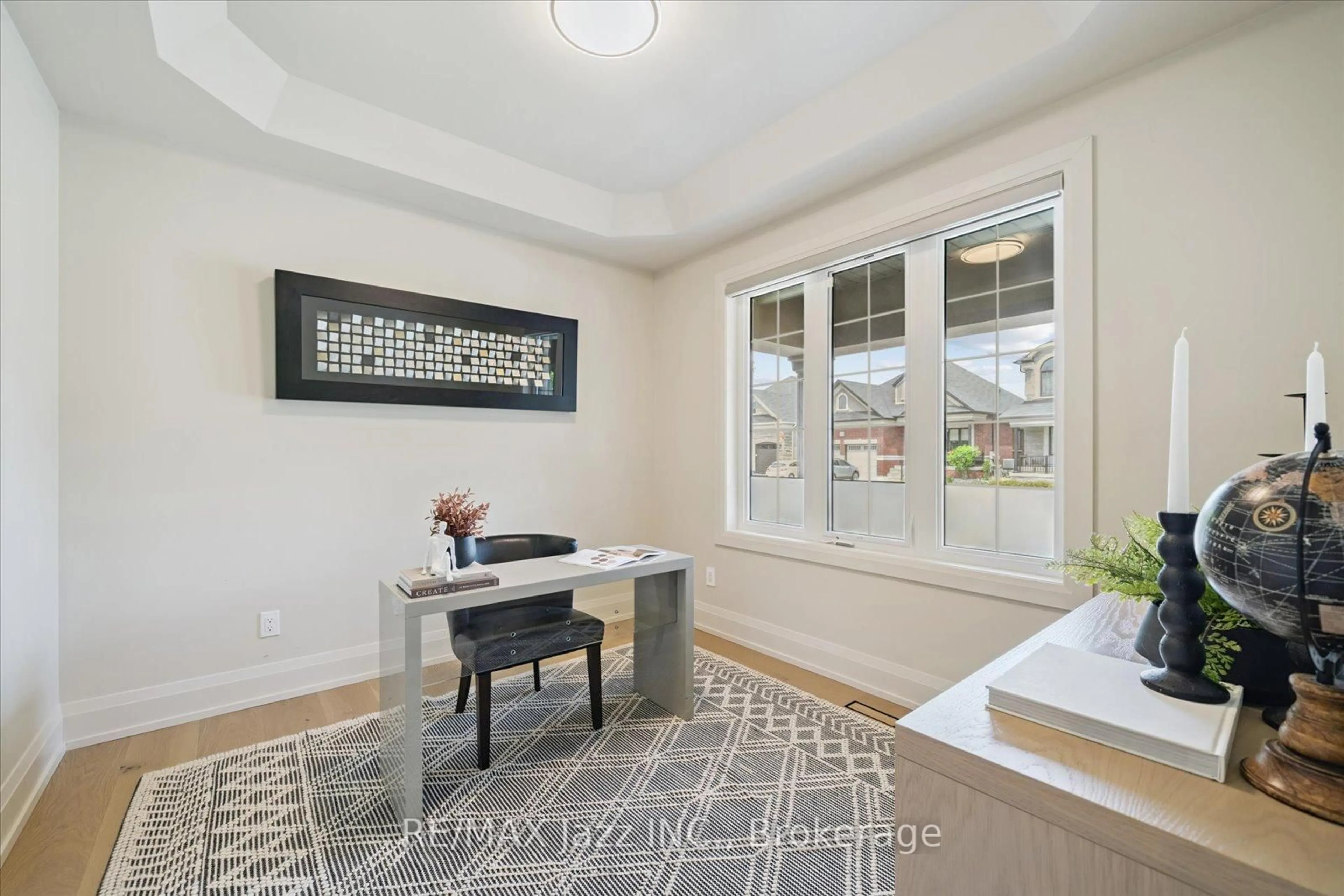 Unknown for 82 Bridlewood Blvd, Whitby Ontario L1R 3R8