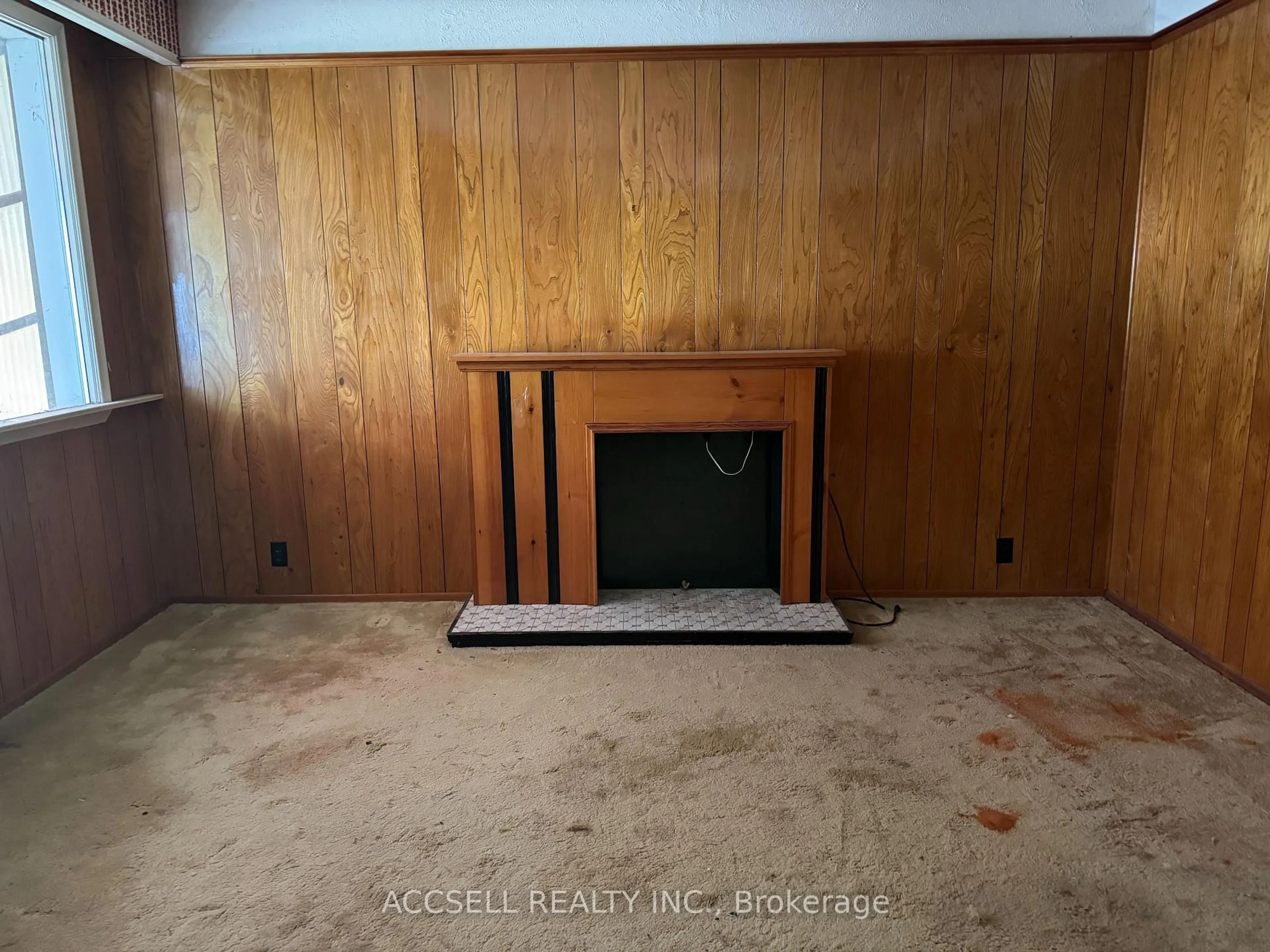 A pic of a room for 103 Donside Dr, Toronto Ontario M1L 1P9