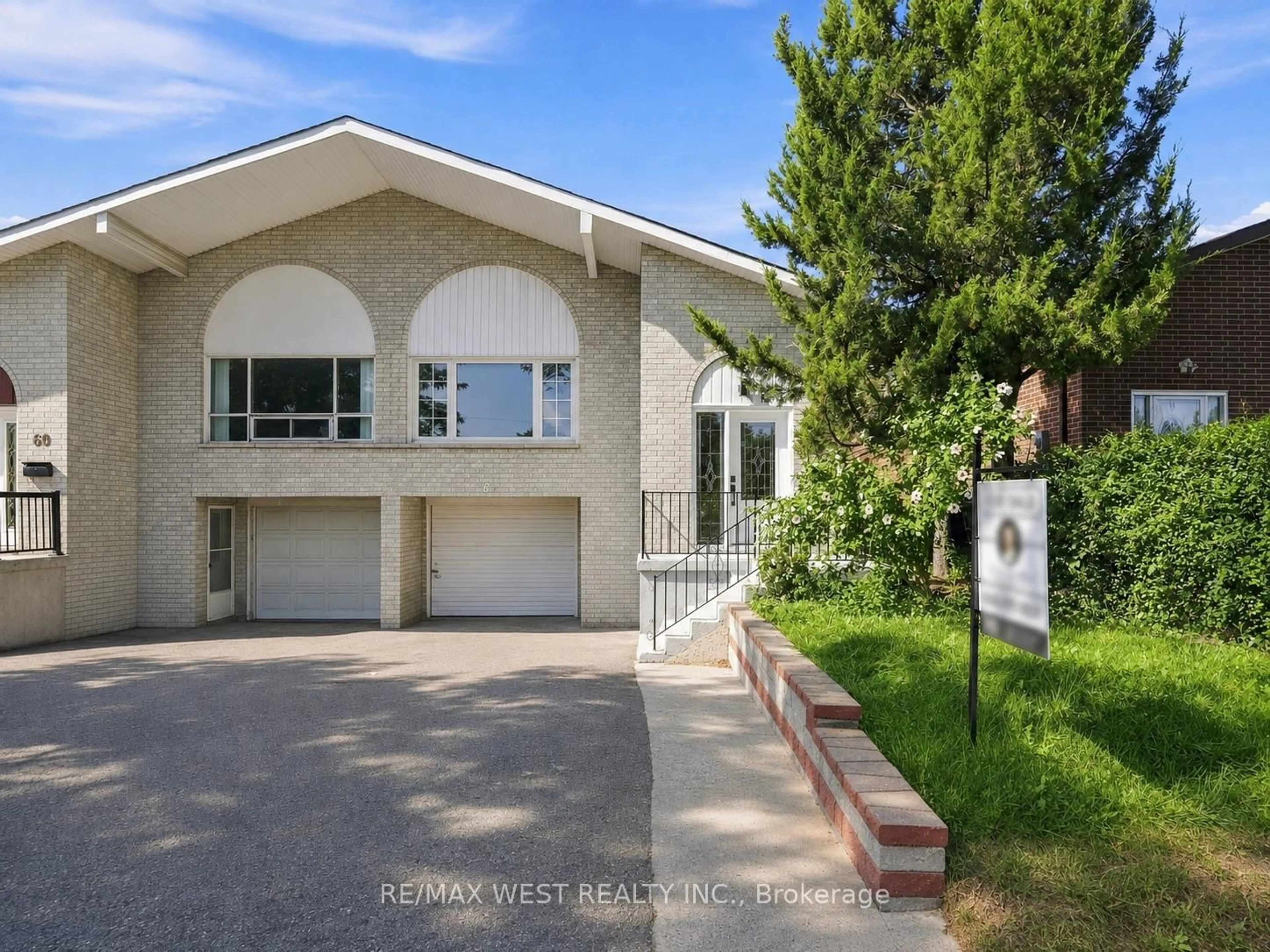 Home with brick exterior material, street for 62 Littleleaf Dr, Toronto Ontario M1B 1Z2