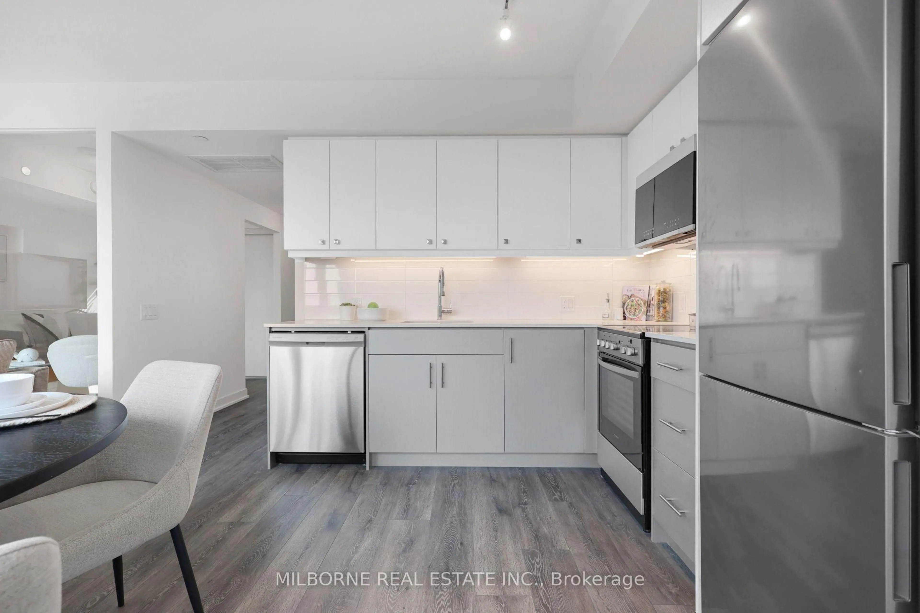 Unknown for 2 Manderley Dr #701, Toronto Ontario M1N 0C7