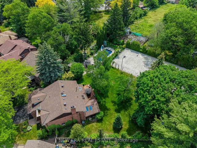 17 Bobmar Rd, Toronto 3