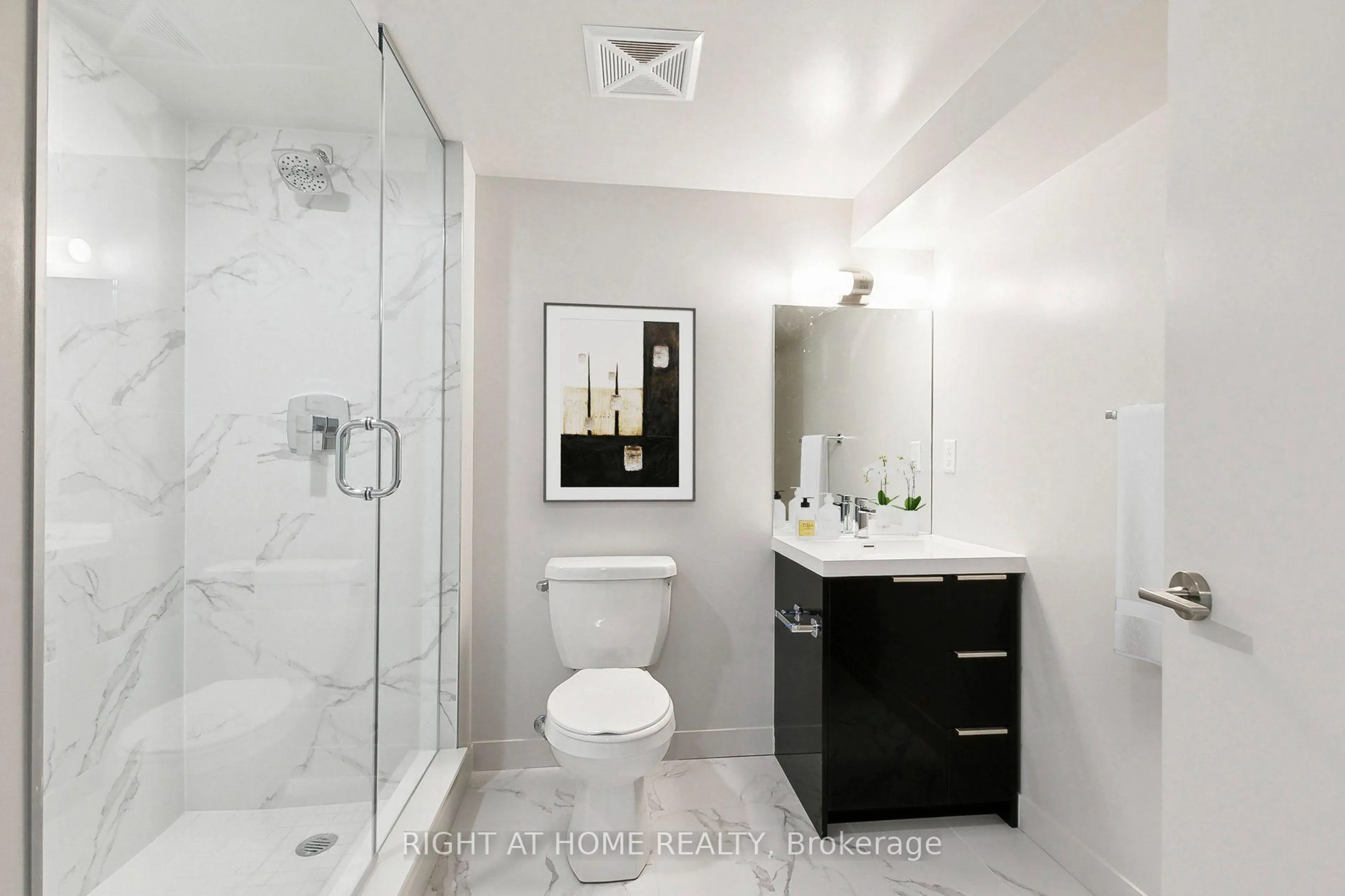 Standard bathroom, ceramic/tile floor for 90 Glen Everest Rd #114, Toronto Ontario M4W 2V6