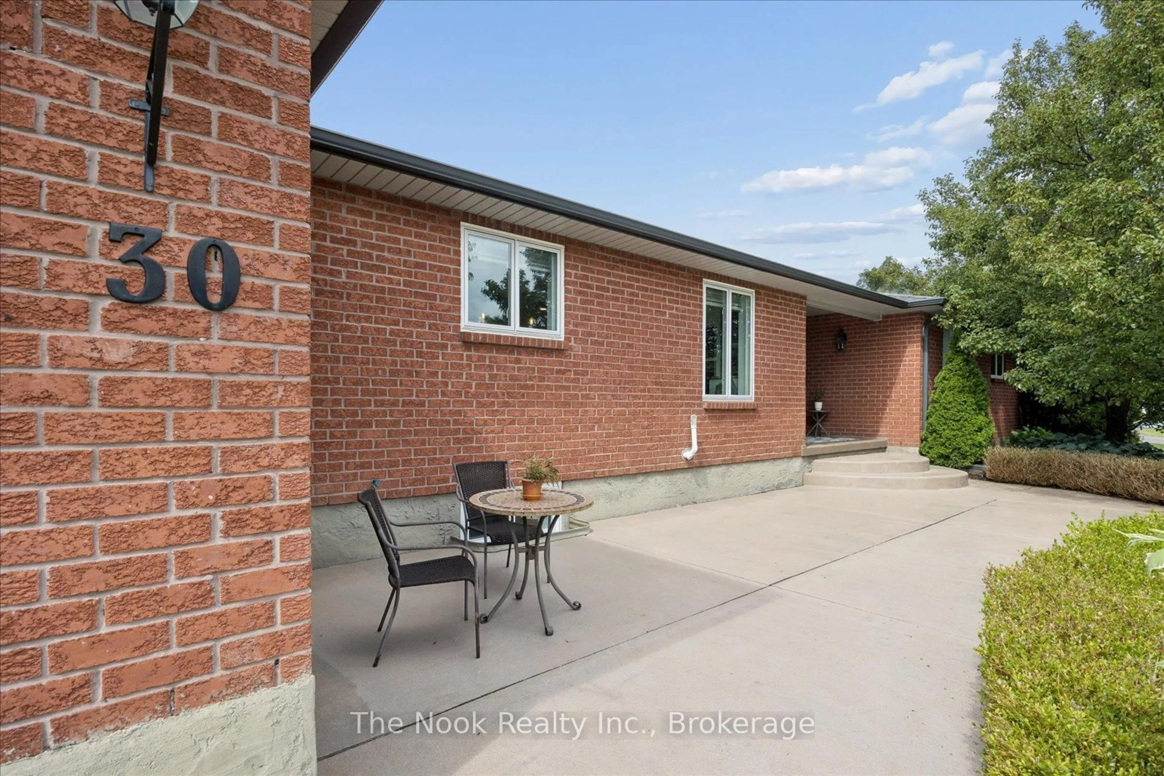 Unknown for 30 Potters Lane, Clarington Ontario L0B 1J0