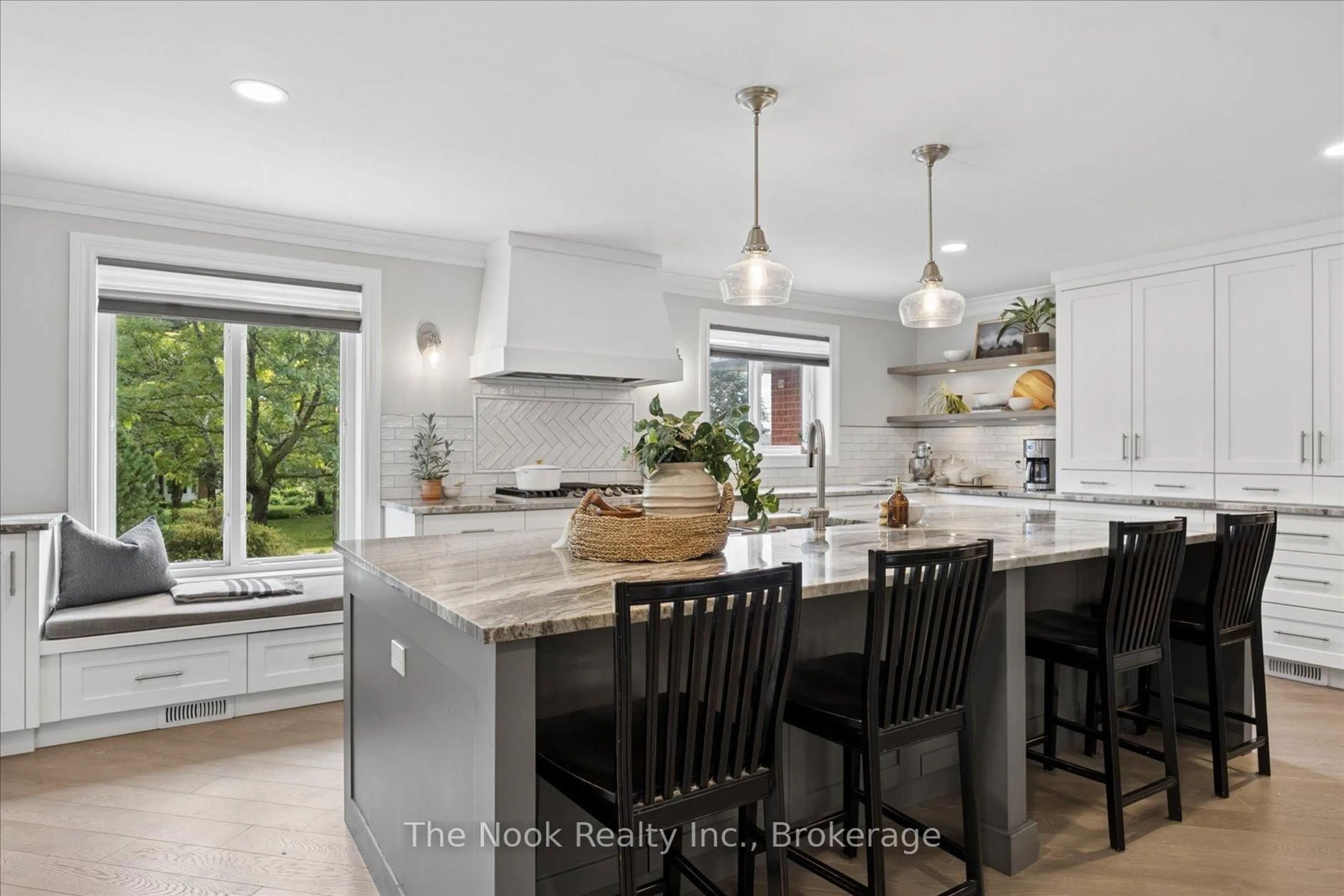 Open concept kitchen, ceramic/tile floor for 30 Potters Lane, Clarington Ontario L0B 1J0