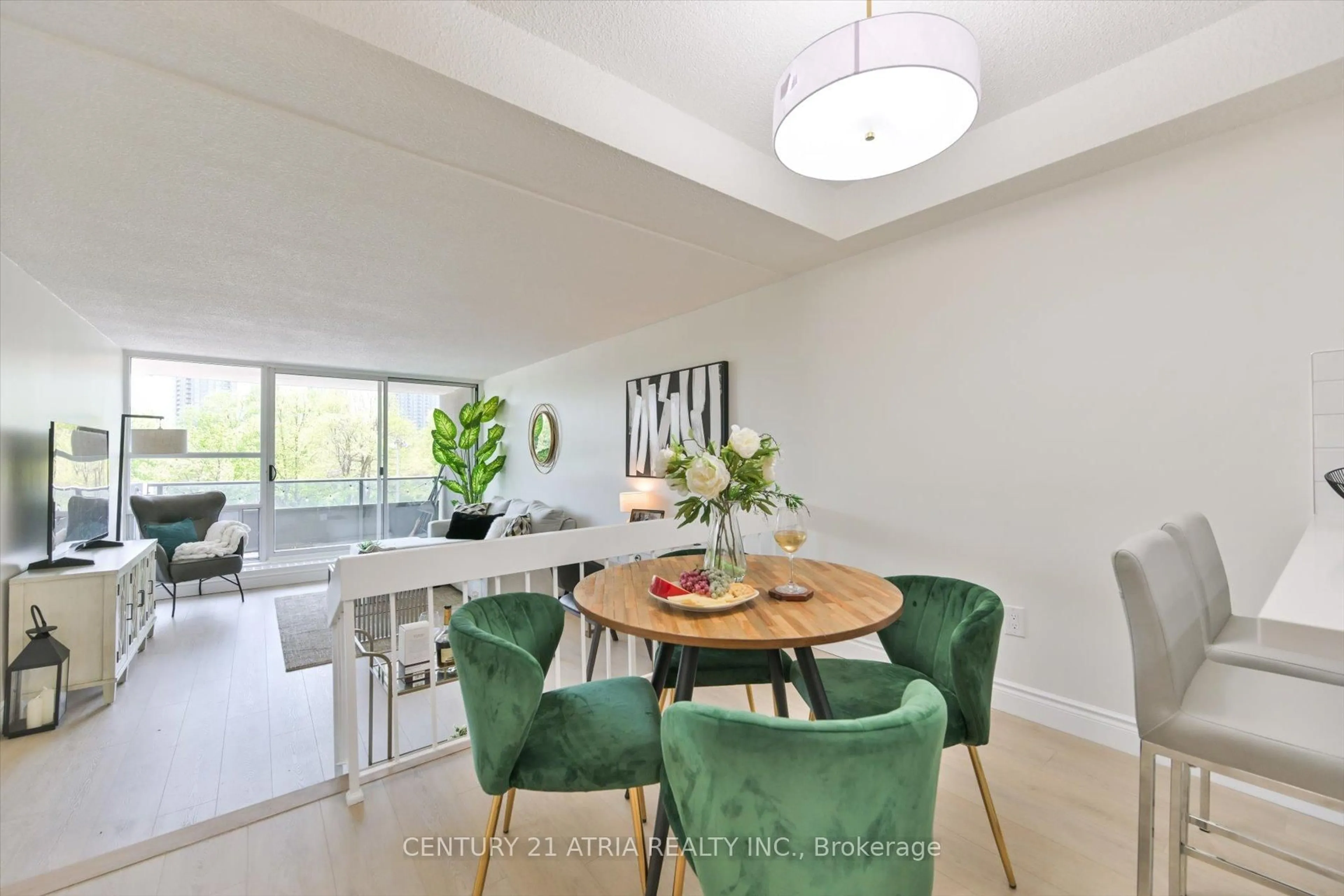 Dining room, unknown for 4101 Sheppard Ave #207, Toronto Ontario M1S 3H3