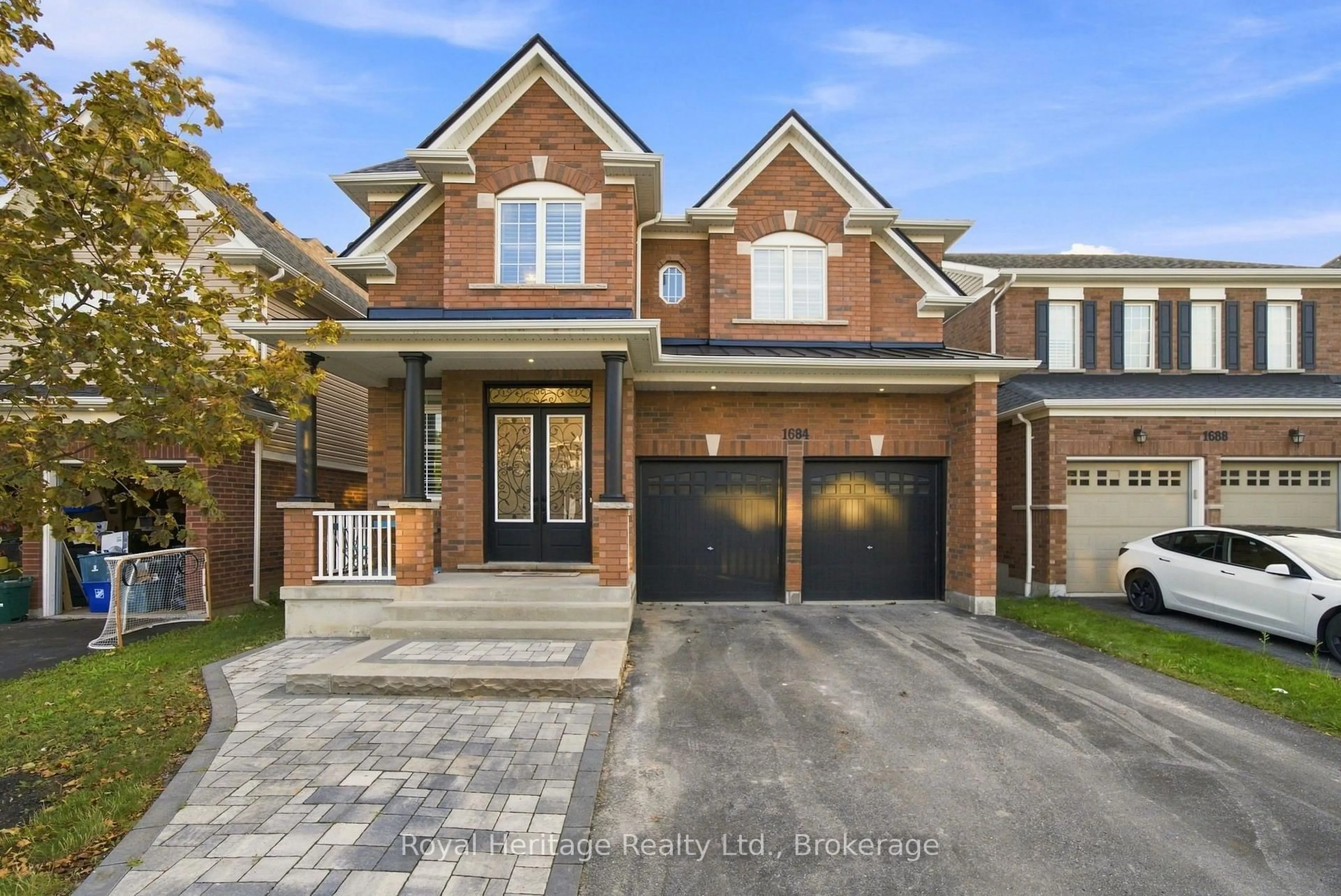 Home with brick exterior material, street for 1684 WILLIAM LOTT Dr, Oshawa Ontario L1K 0X4