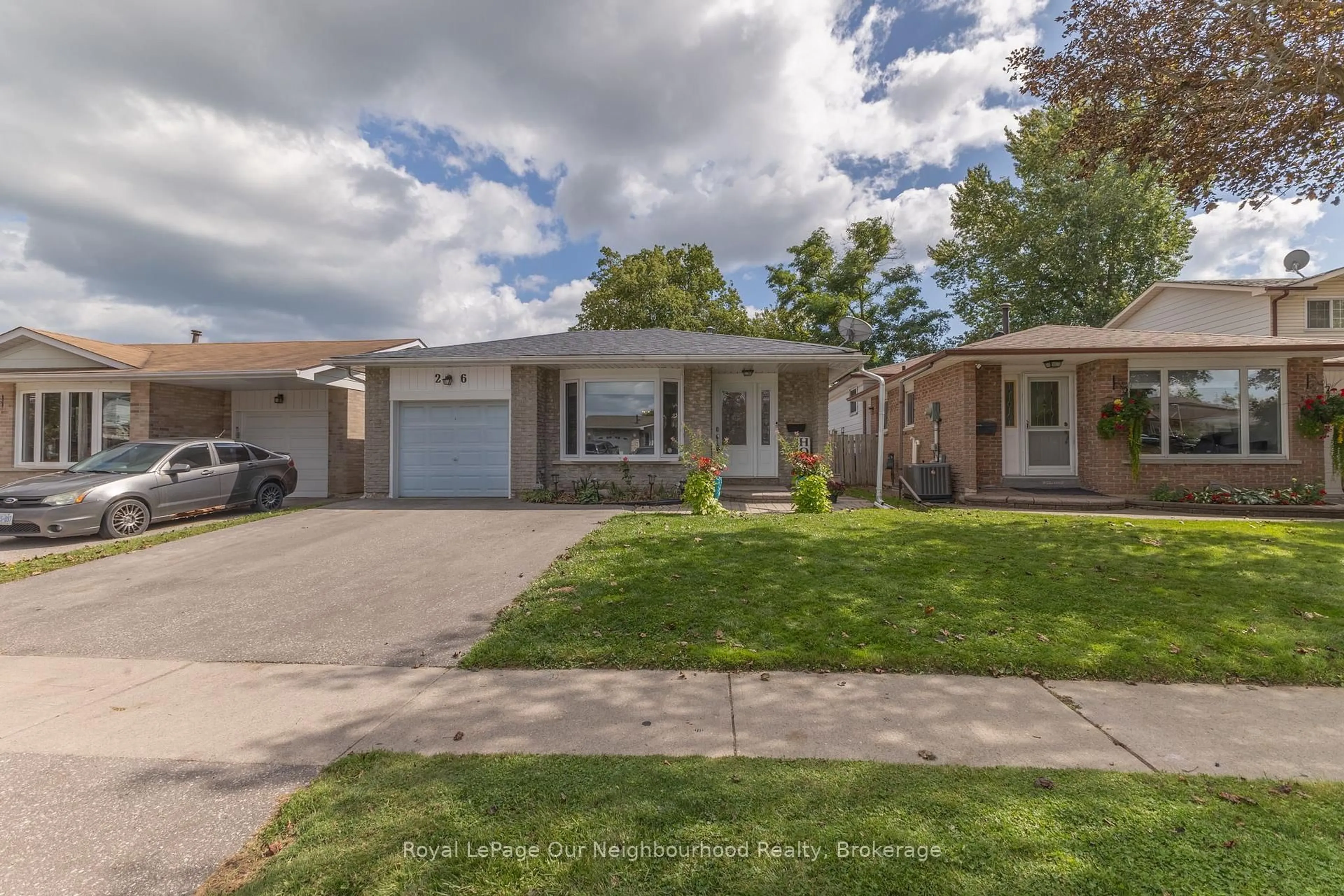 Unknown for 26 Ashdale Cres, Clarington Ontario L1C 3M9