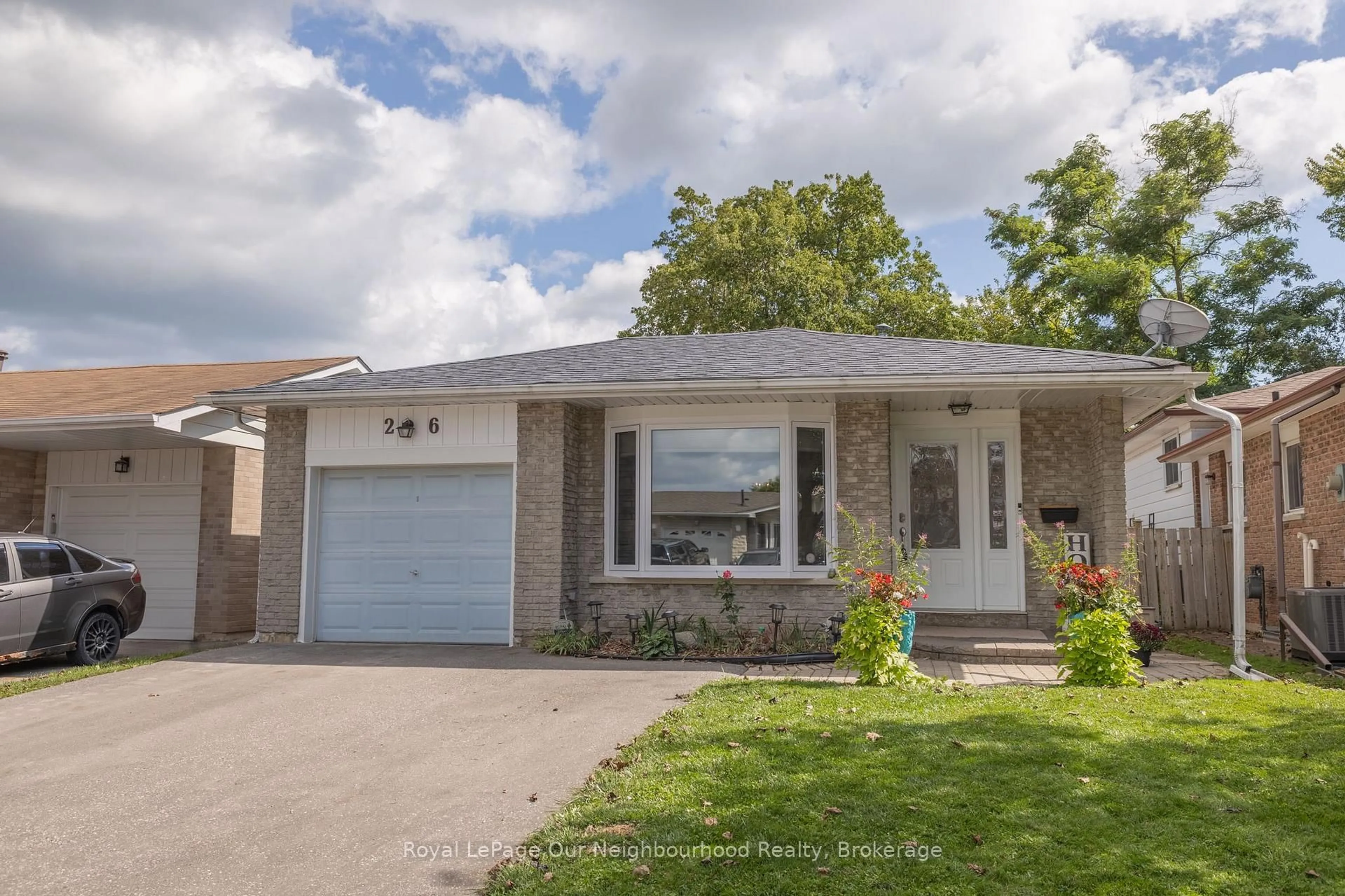 Home with vinyl exterior material, street for 26 Ashdale Cres, Clarington Ontario L1C 3M9