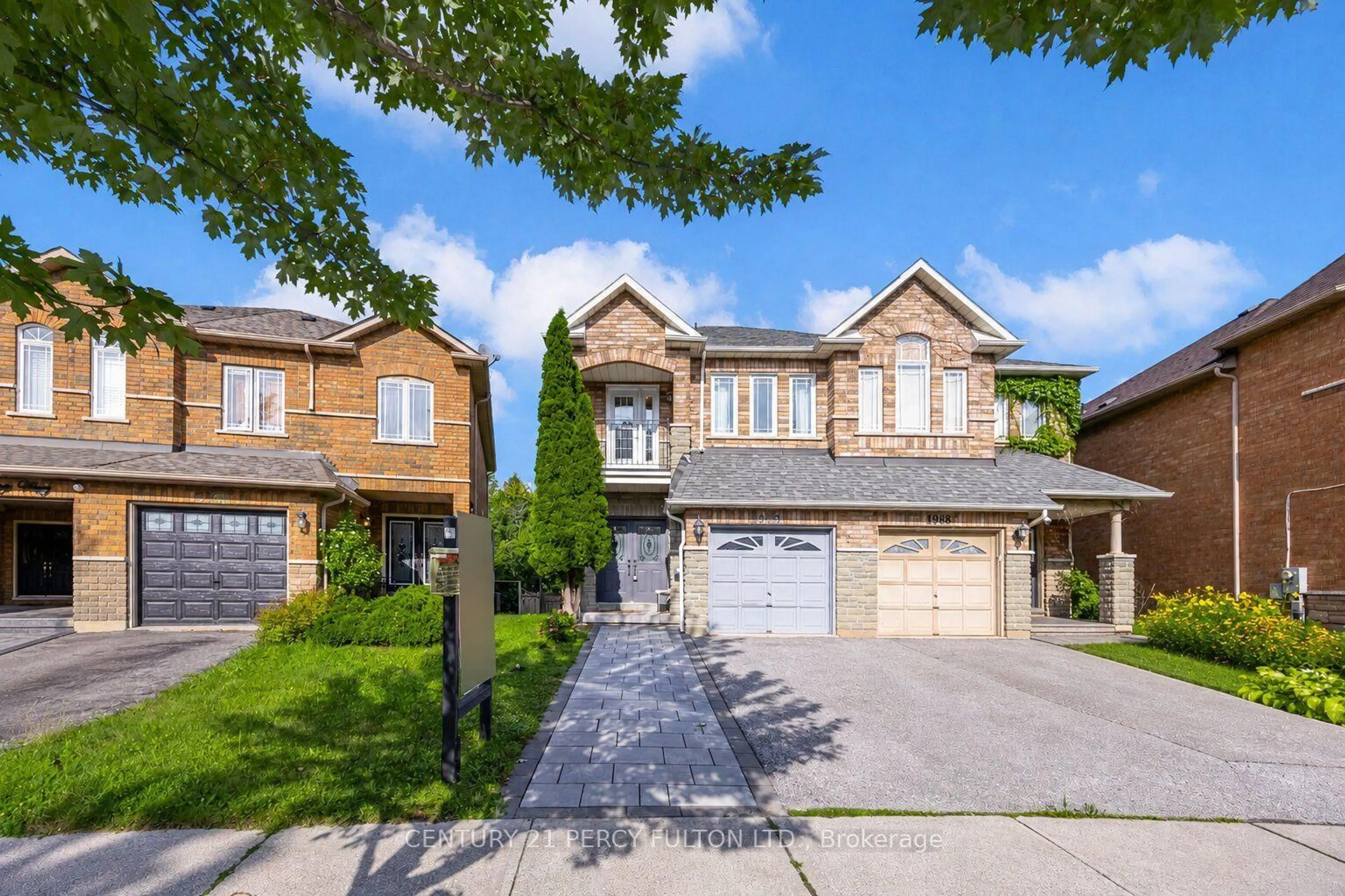 Home with brick exterior material, street for 1990 Treetop Way, Pickering Ontario L1V 7C8