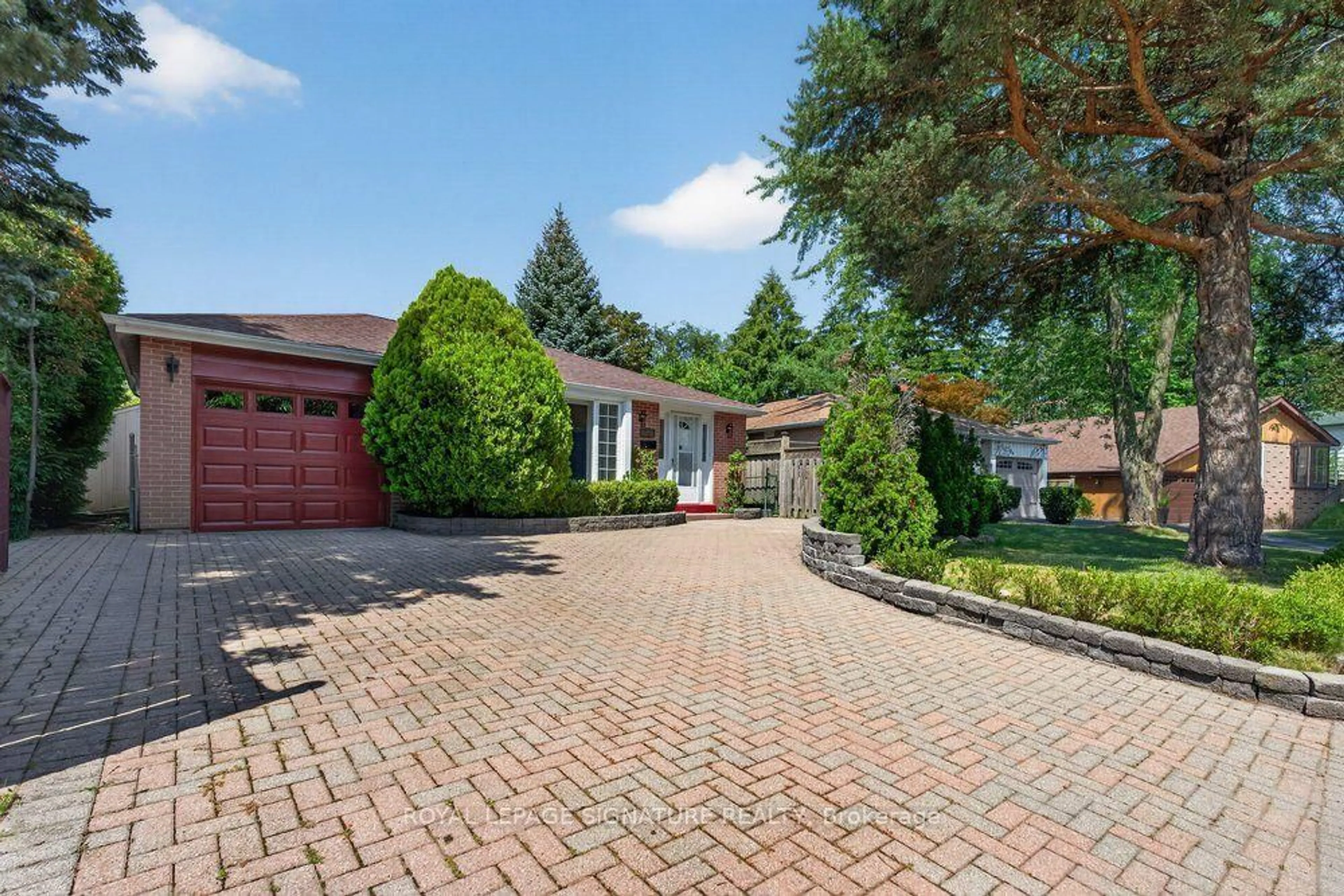 Home with brick exterior material, street for 16 Earswick Dr, Toronto Ontario M1E 1C6