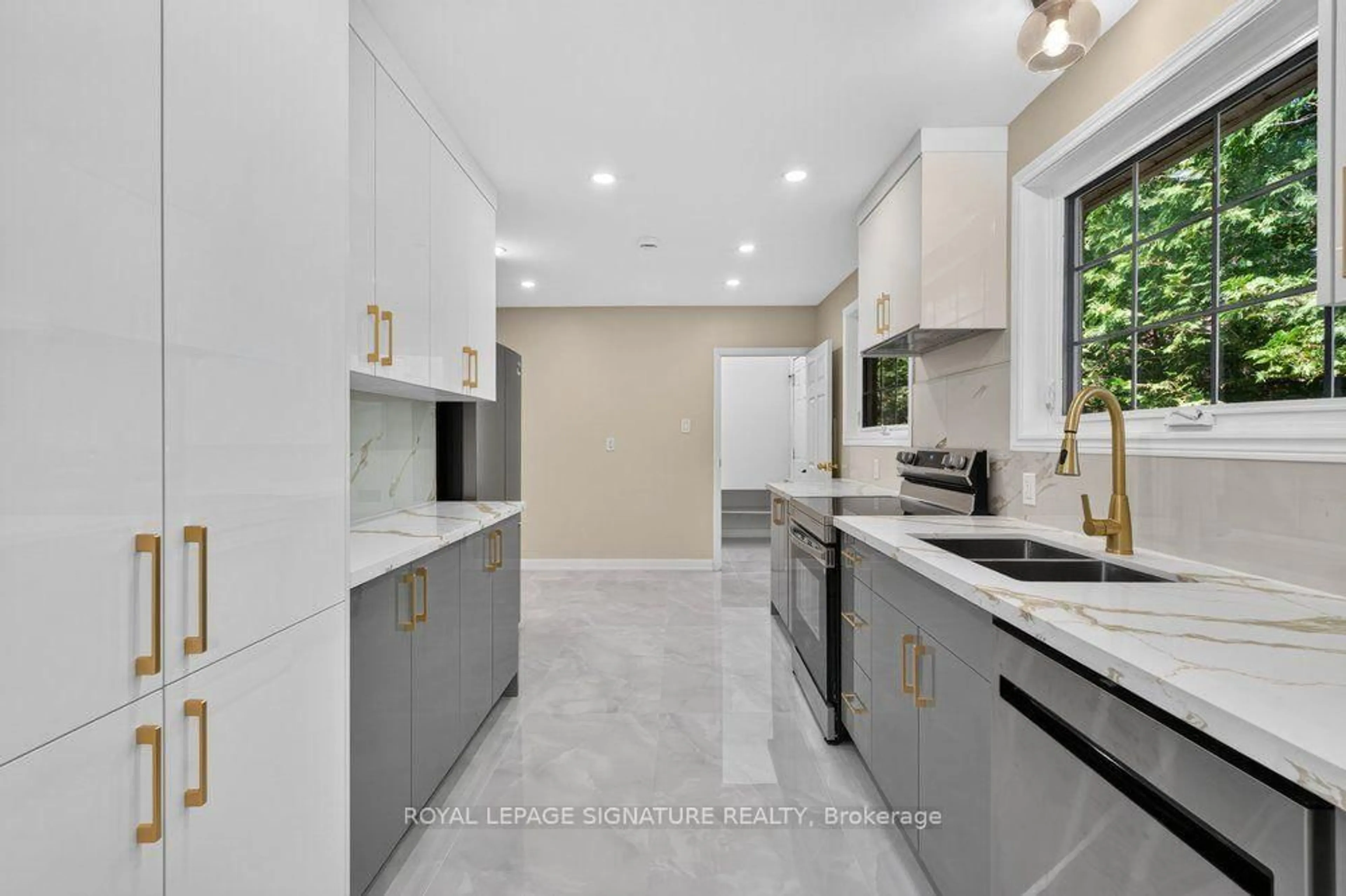 Contemporary kitchen, ceramic/tile floor for 16 Earswick Dr, Toronto Ontario M1E 1C6