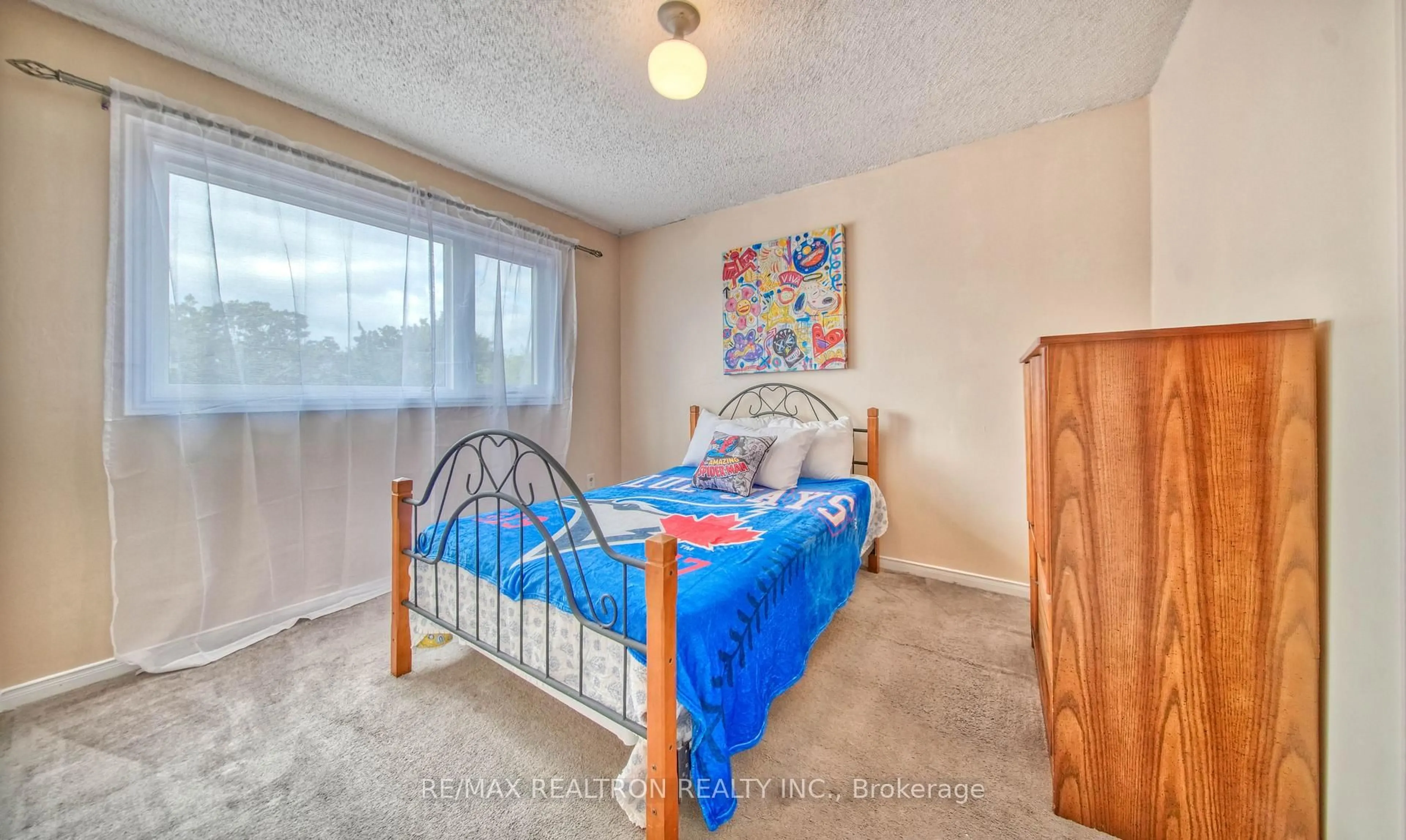 Bedroom with bed, unknown for 3 Raine Dr, Ajax Ontario L1T 3L3