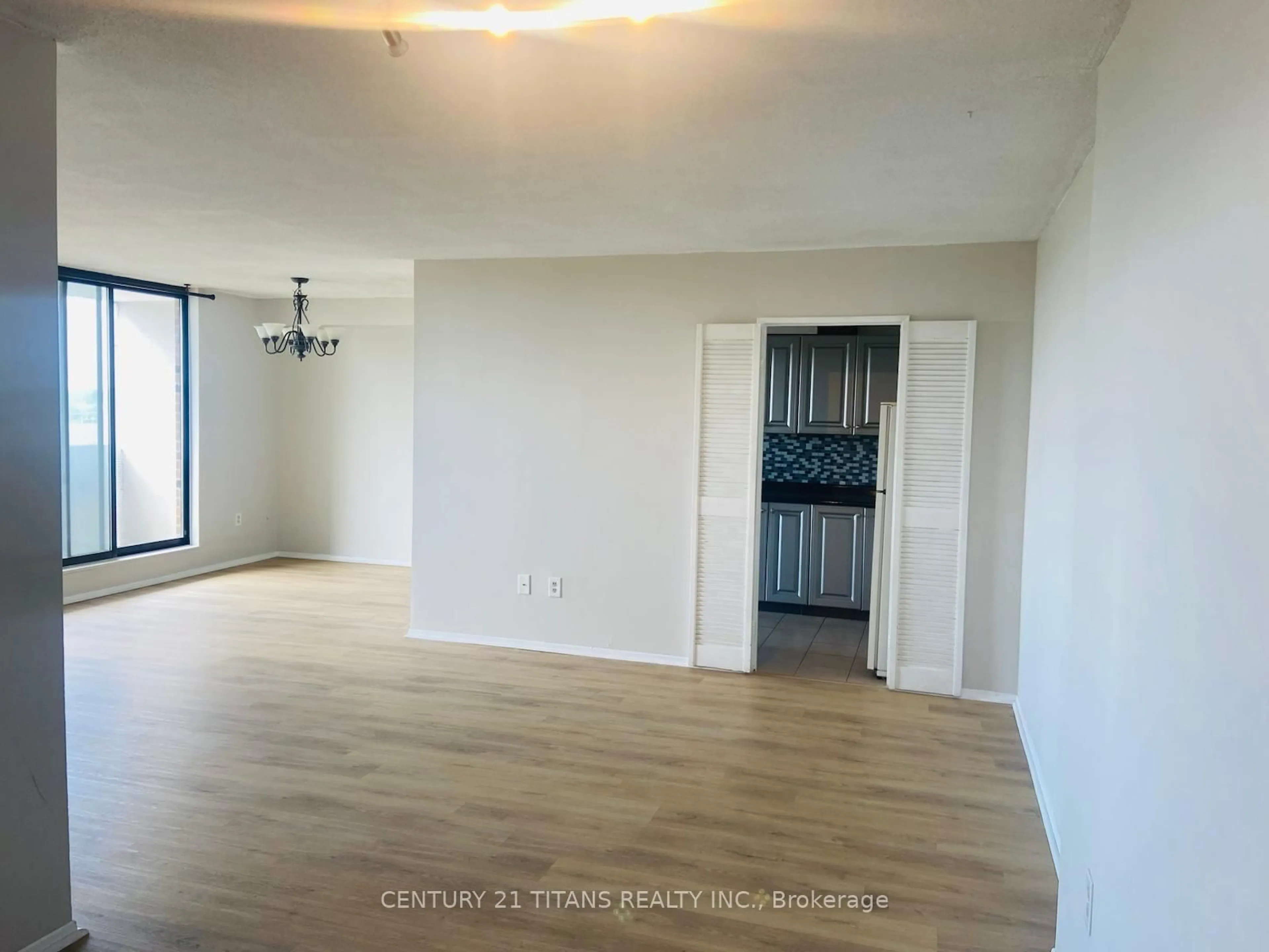 A pic of a room for 301 Prudential Dr #907, Toronto Ontario M1P 4V3