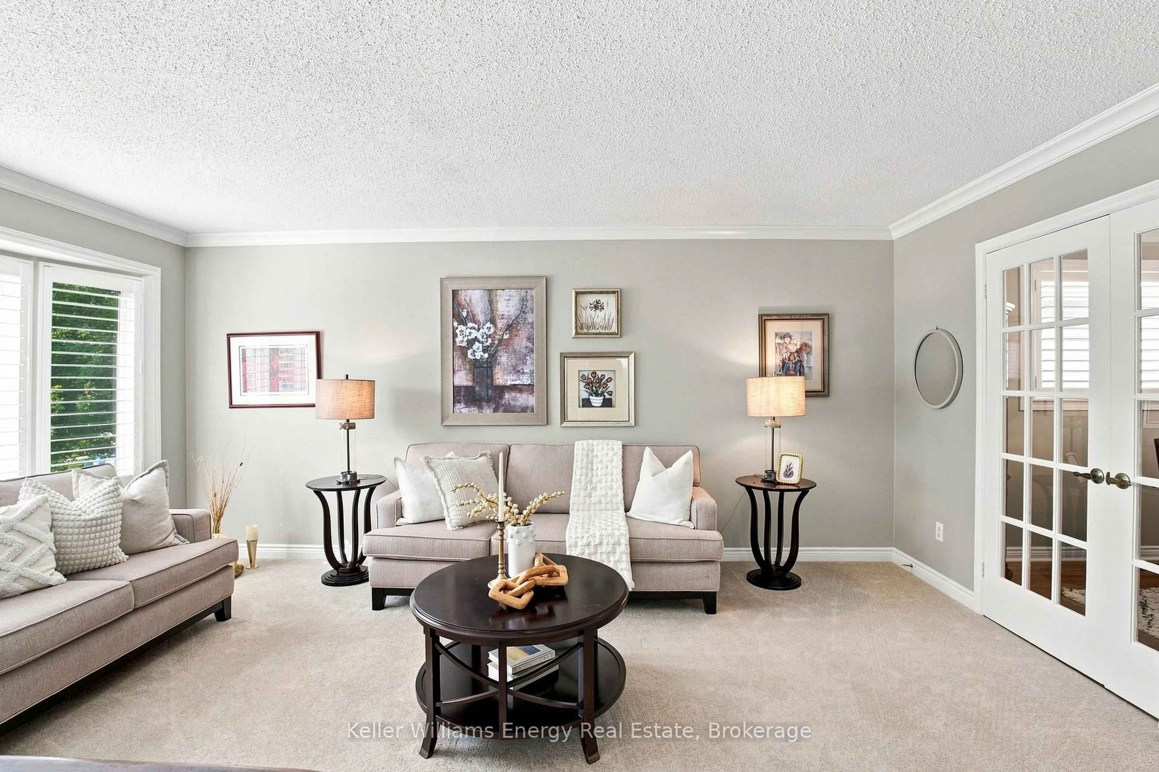 Living room with furniture, unknown for 30 Alderbrook Dr, Clarington Ontario L1E 1Z6