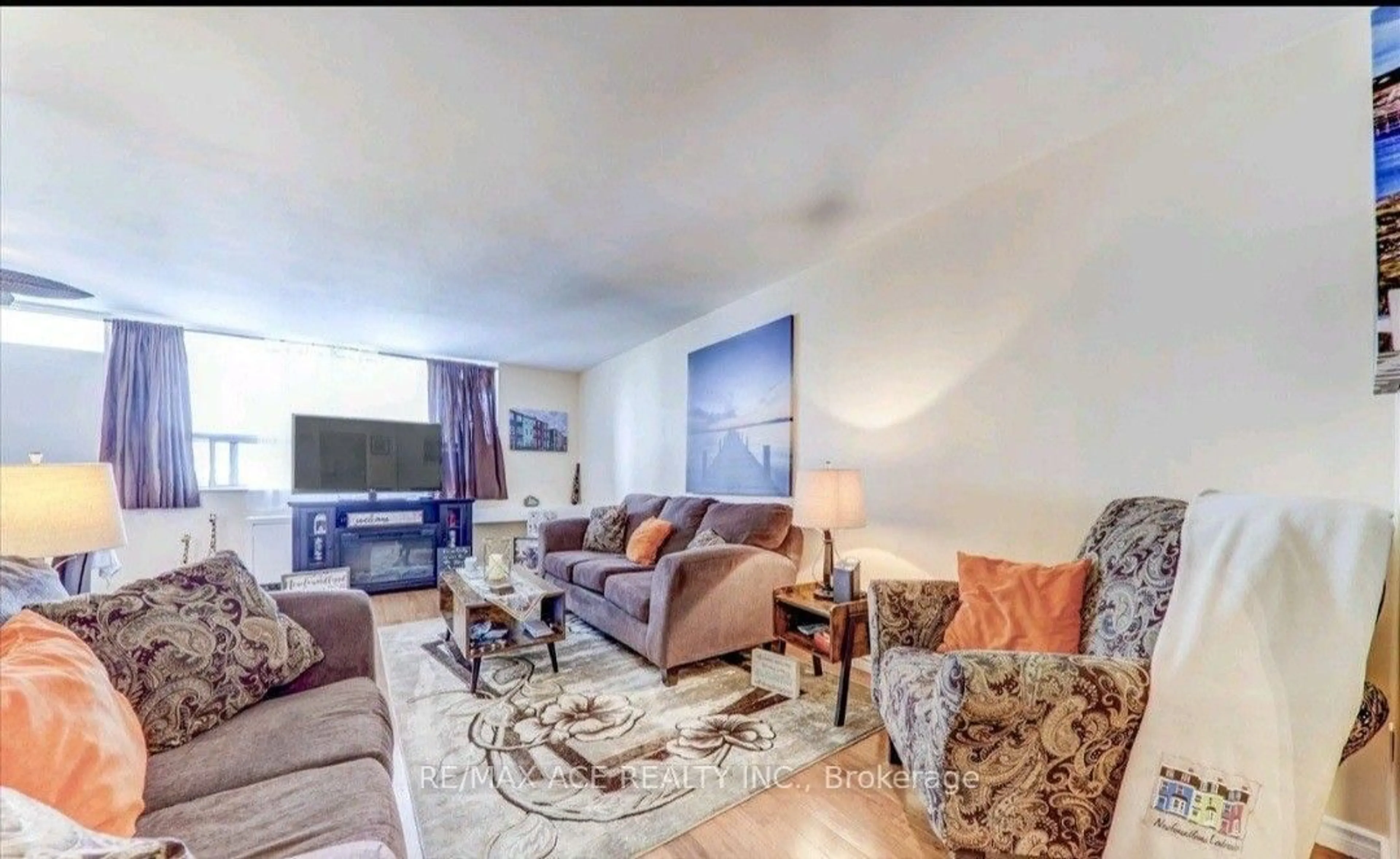 Living room with furniture, unknown for 3420 Eglinton Ave #608, Toronto Ontario M1J 2H9