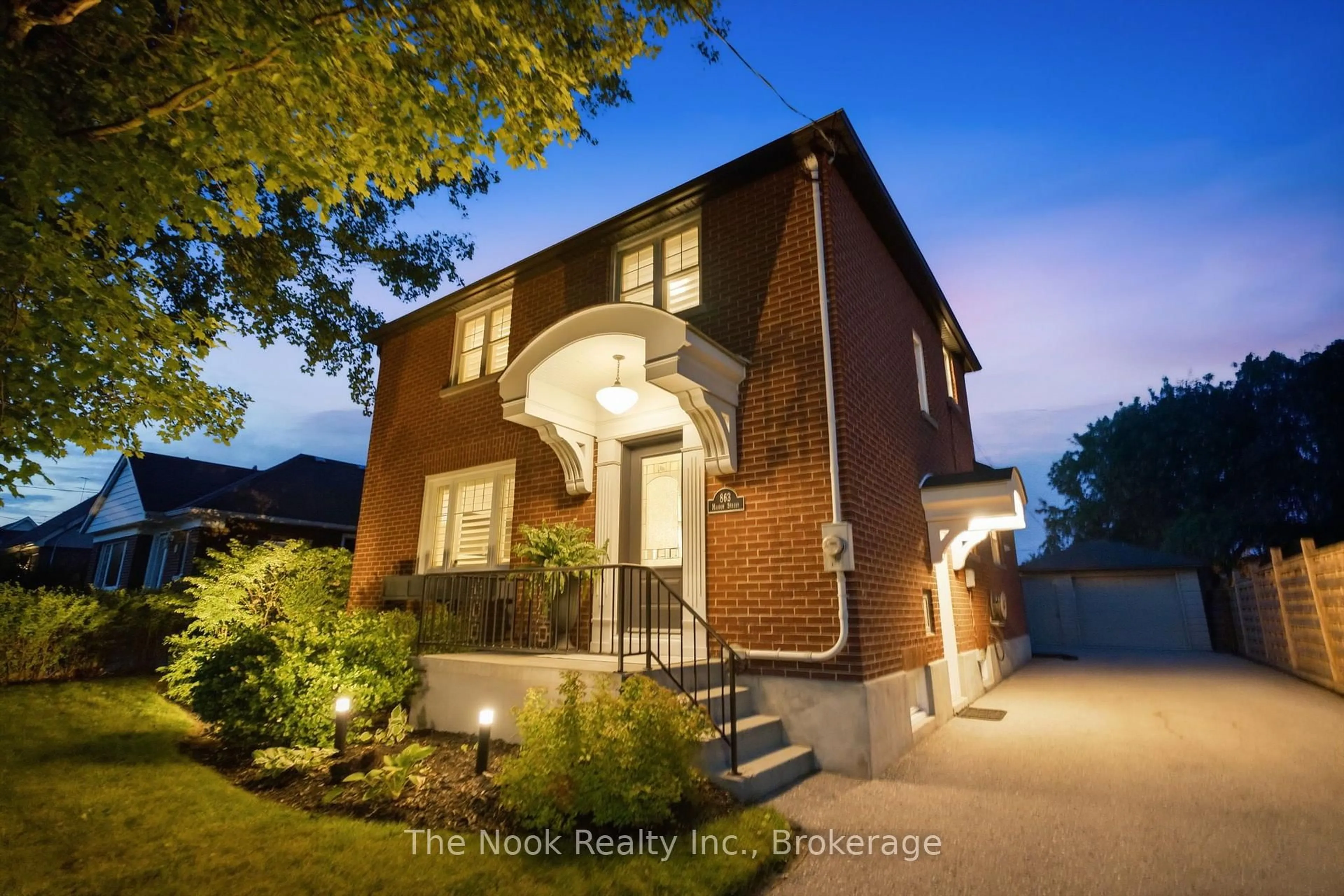 Home with brick exterior material, street for 863 Masson St, Oshawa Ontario L1G 5B1