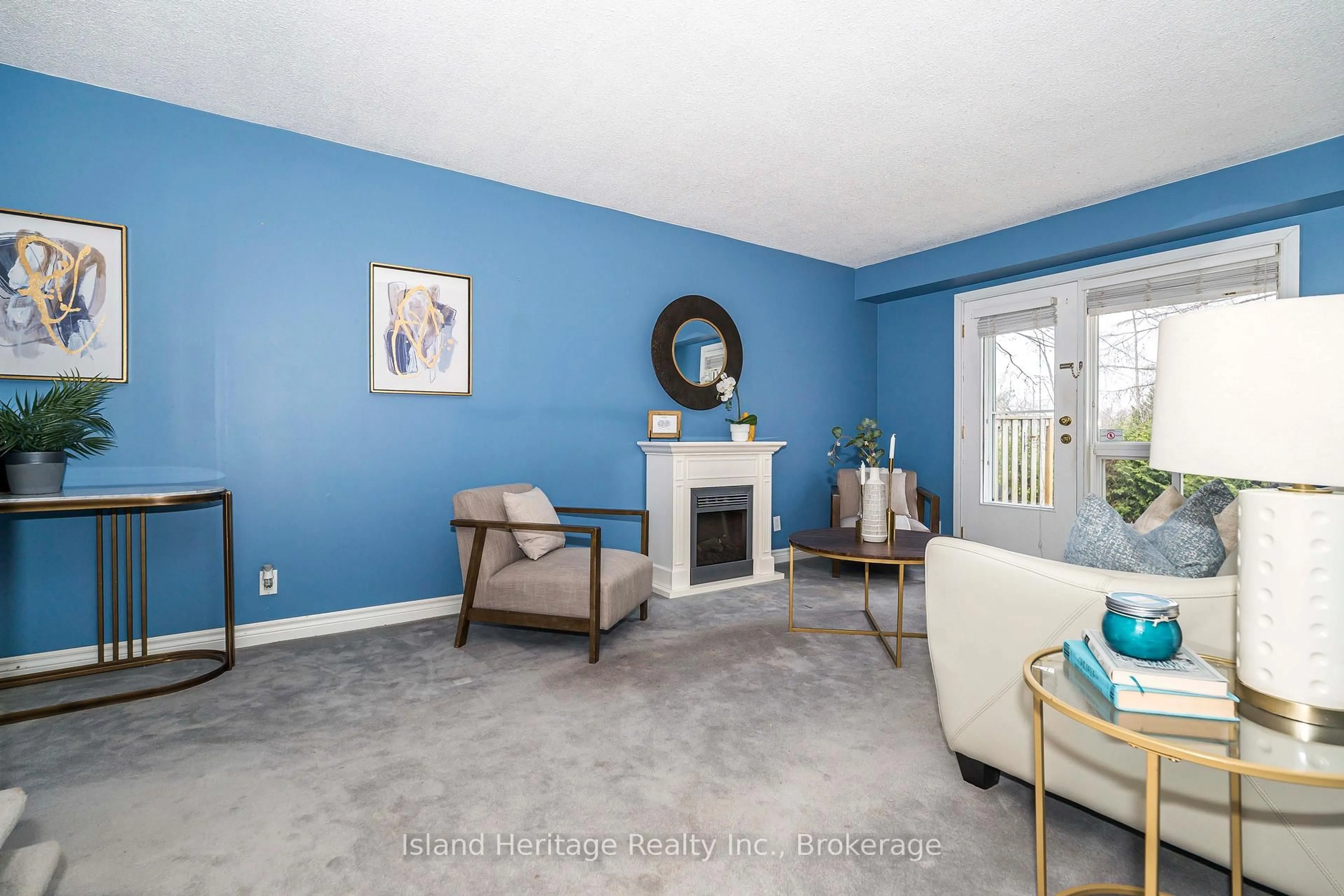 Living room with furniture, unknown for 730 Cedar St #3, Oshawa Ontario L1H 4M6