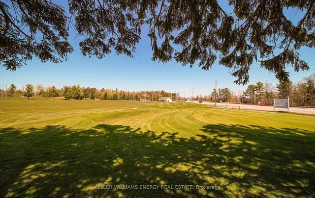 560 Taunton Rd, Ajax 5