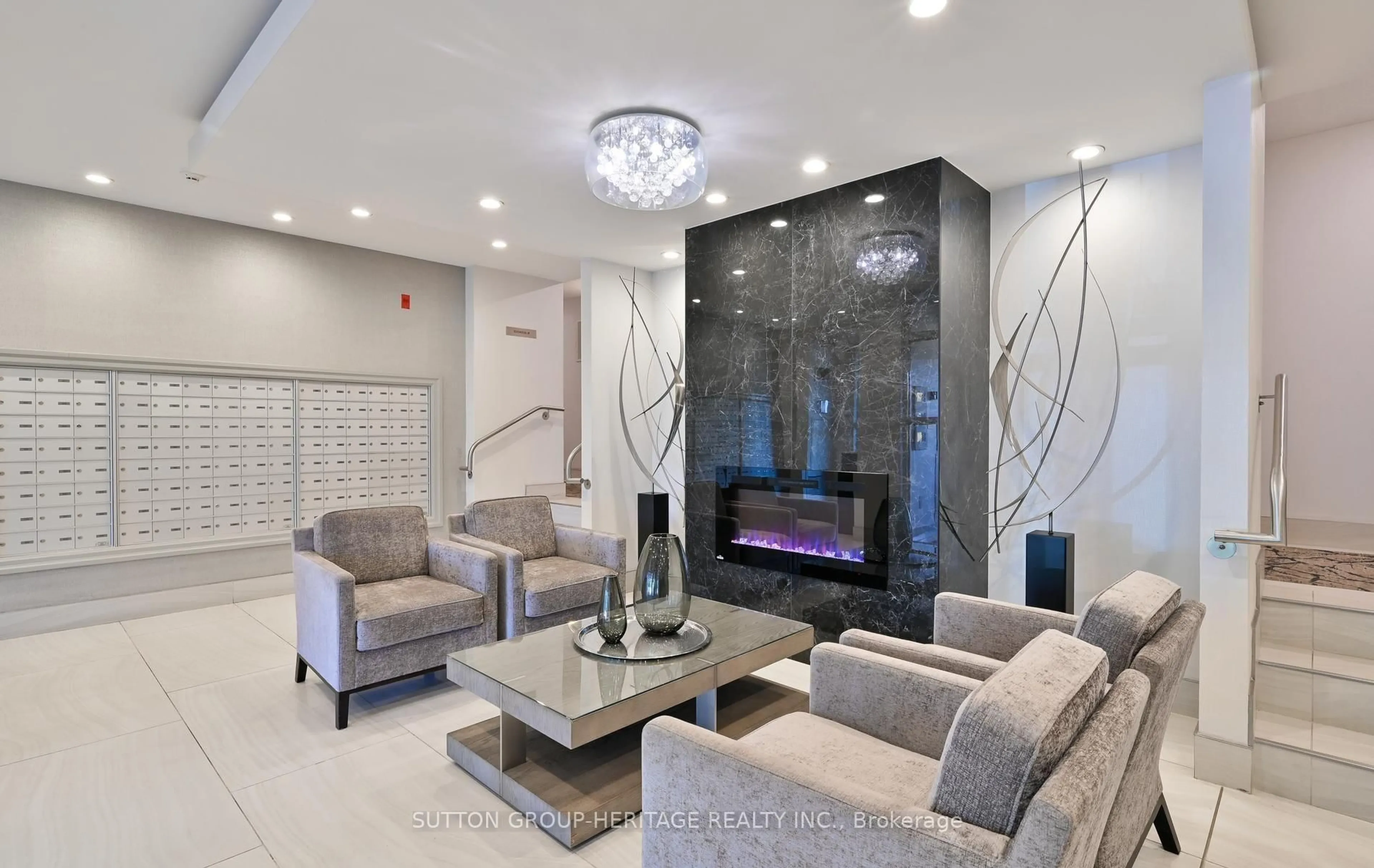 Lobby for 340 Watson St #902, Whitby Ontario L1N 9G1