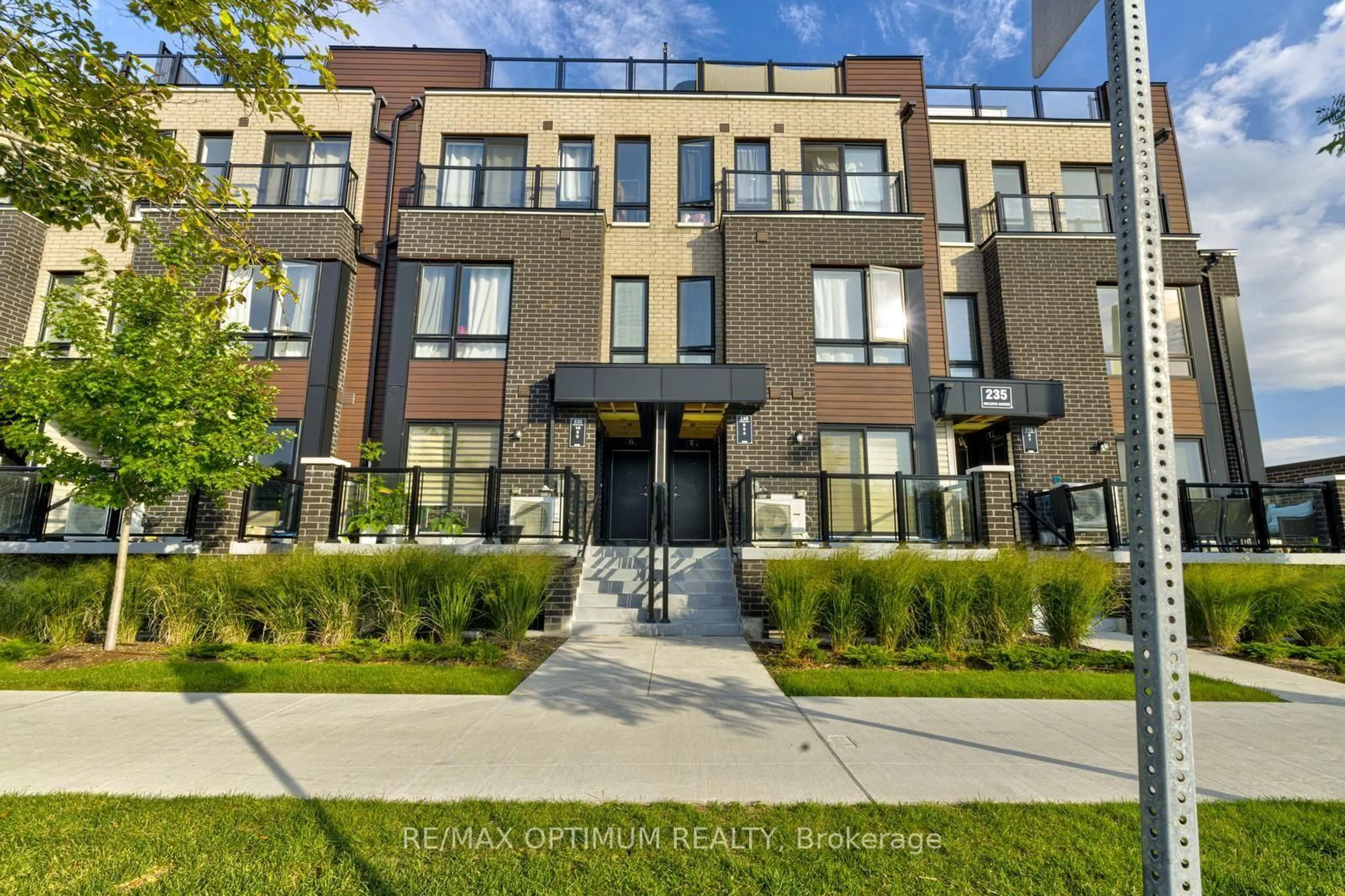 Home with brick exterior material, street for 235 Mclevin Ave #4, Toronto Ontario M1B 0E8