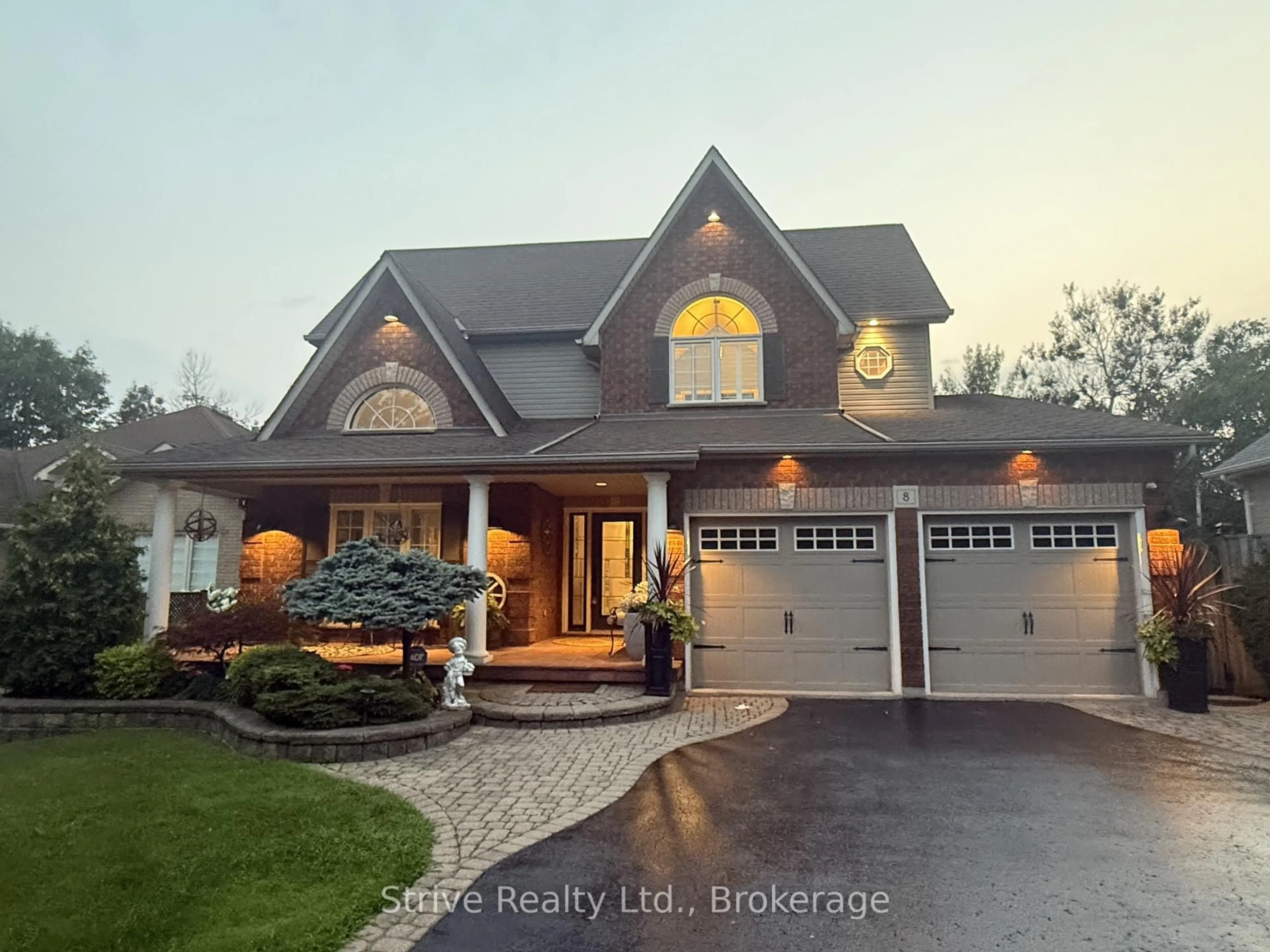 Home with brick exterior material, unknown for 8 Rowland Crt, Clarington Ontario L1E 1Z8